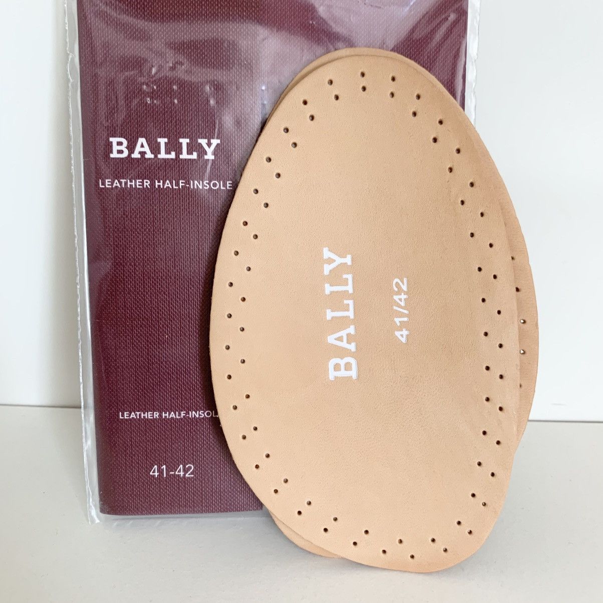 Bally Bally leather insoles made in Italy Size ONE SIZE - 1 Thumbnail