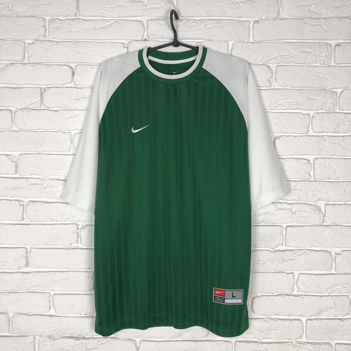Nike Nike vintage soccer jersey Size US L / EU 52-54 / 3 - 1 Thumbnail