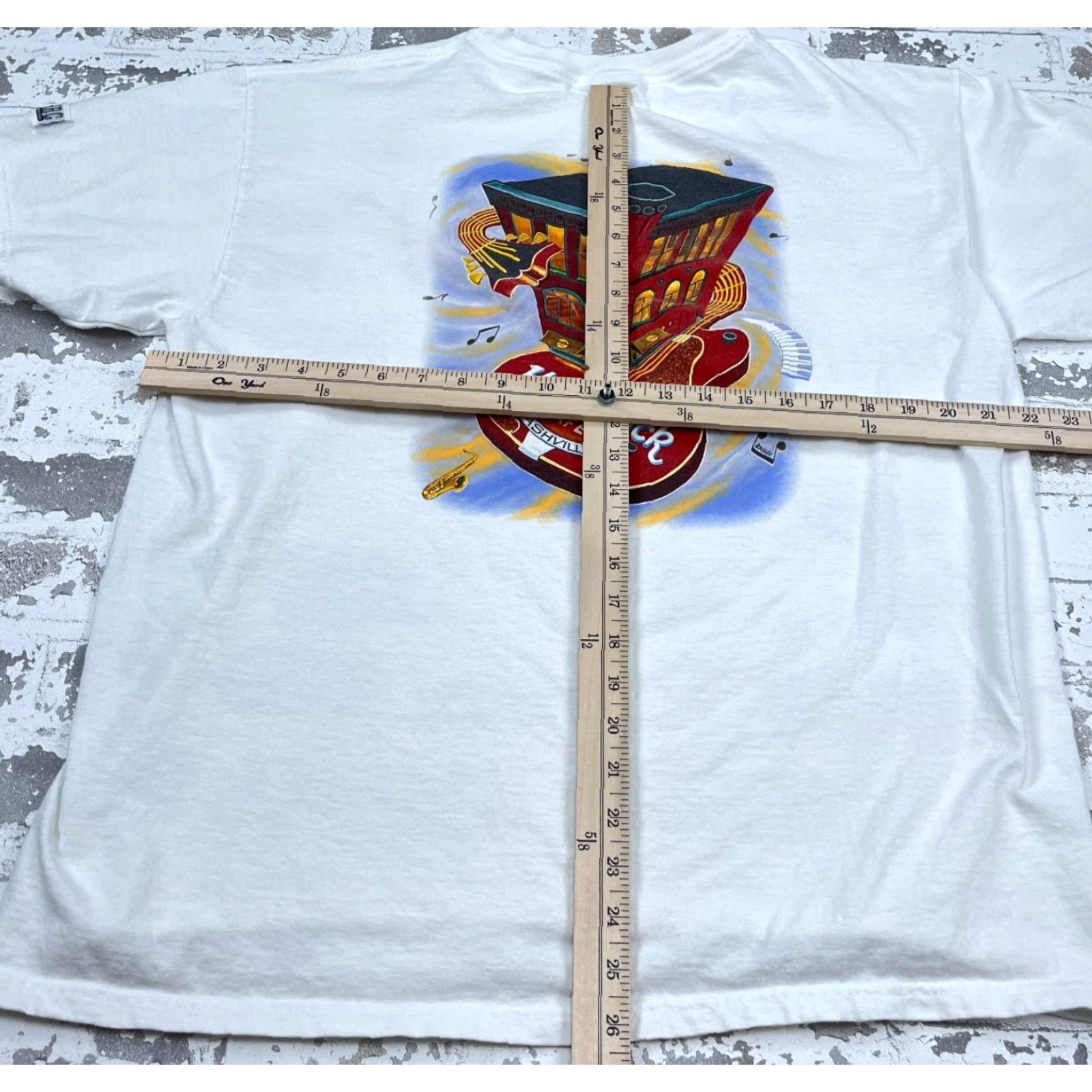 Hard Rock Cafe VINTAGE Hard Rock Cafe Shirt Men L White Graphic Print 90s Retro Logo T-Shirt Size US L / EU 52-54 / 3 - 6 Thumbnail