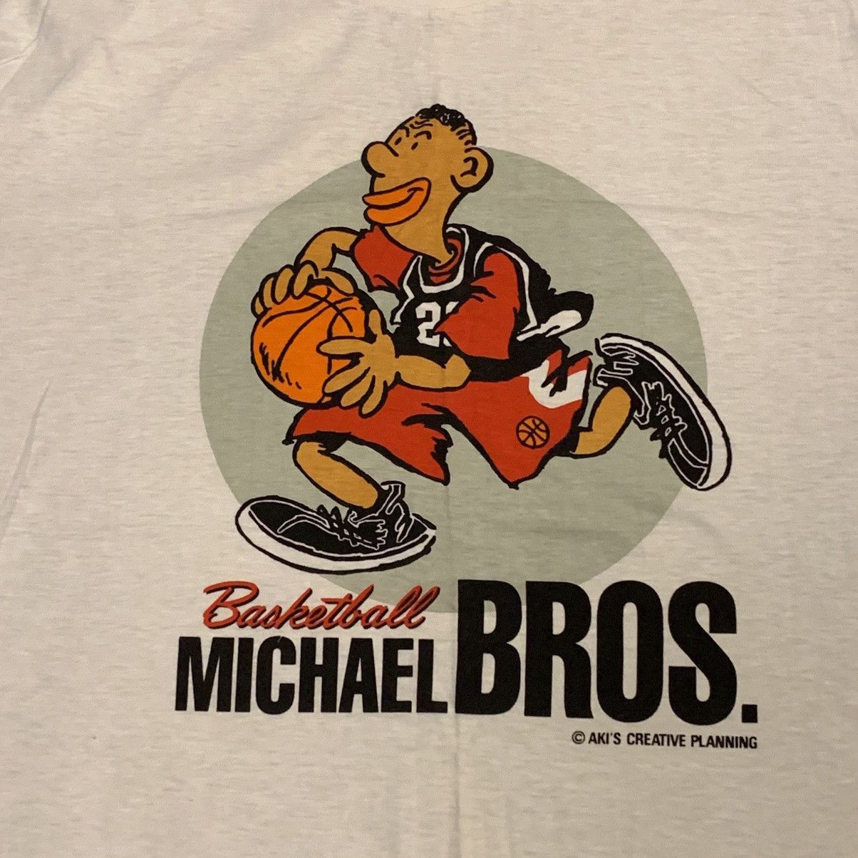 Other RARE VINTAGE 90s "MICHAEL BROS" BASKETBALL CARICATURE TEE Size US M / EU 48-50 / 2 - 3 Thumbnail
