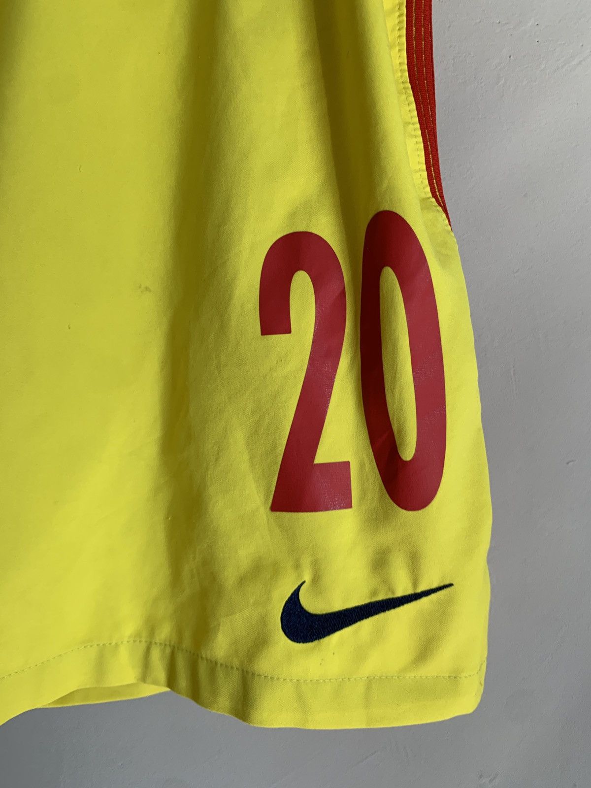 Nike Red Bull Salzburg Away Football Shorts Nike Soccer Size L Size US 36 / EU 52 - 3 Thumbnail