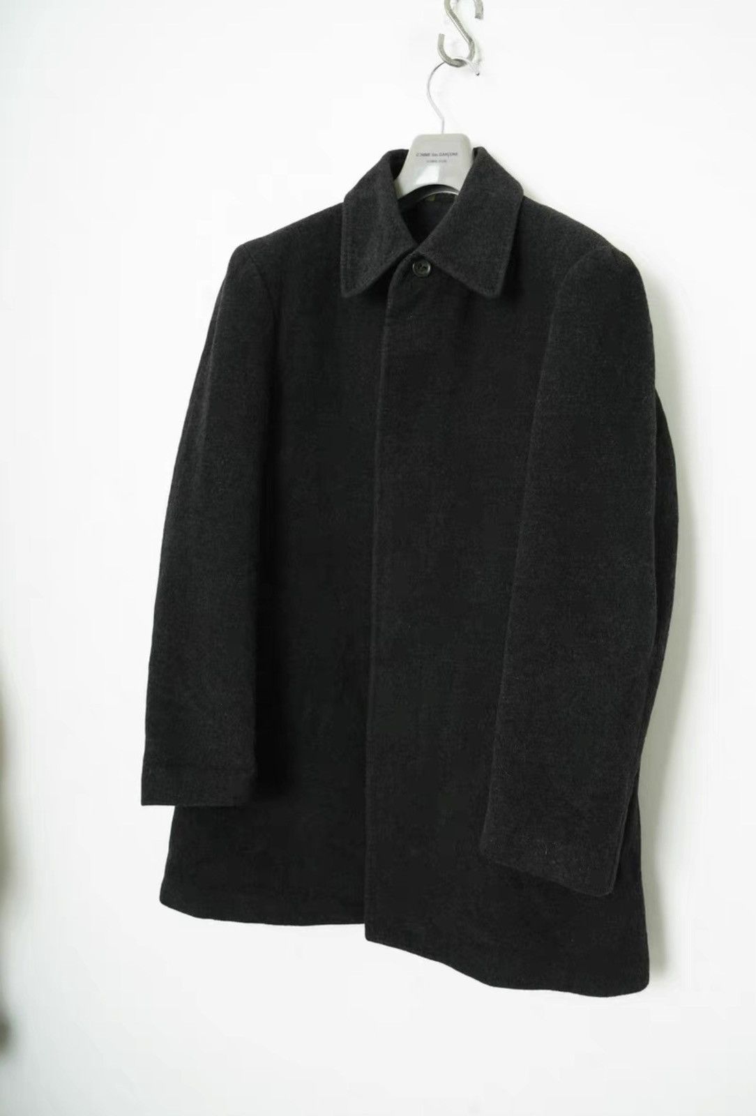 Yohji Yamamoto Yohji Yamamoto A.A.R Mid-Length Wool Hidden Button Coat Size US M / EU 48-50 / 2 - 2 Thumbnail