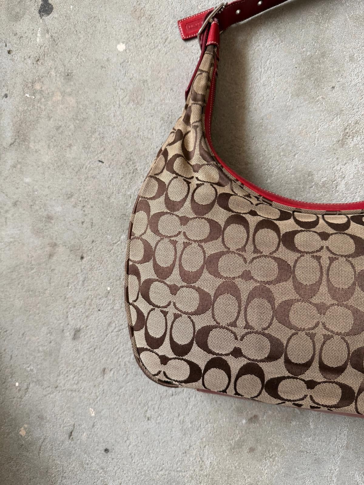 Coach Coach Signature Hamilton Hobo Shoulder Bag Beige/Red Size ONE SIZE - 7 Thumbnail