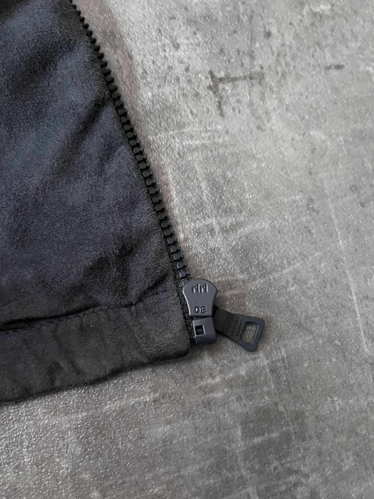 Prada Prada 2007 Cafe Racer sude grey zip leather jacket Size US L / EU 52-54 / 3 - 25 Thumbnail