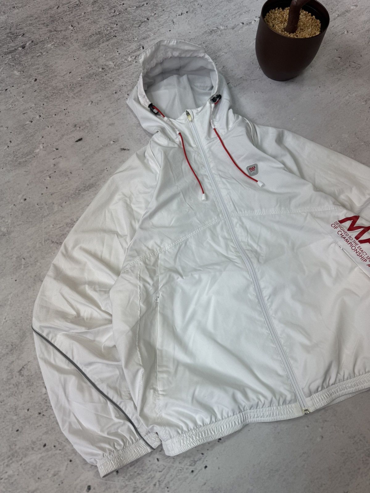Nike × Vintage NIKE AIR MAX VINTAGE BASIC LOGO OVERSIZE BAGGY LIGHT JACKET Size US L / EU 52-54 / 3 - 2 Thumbnail