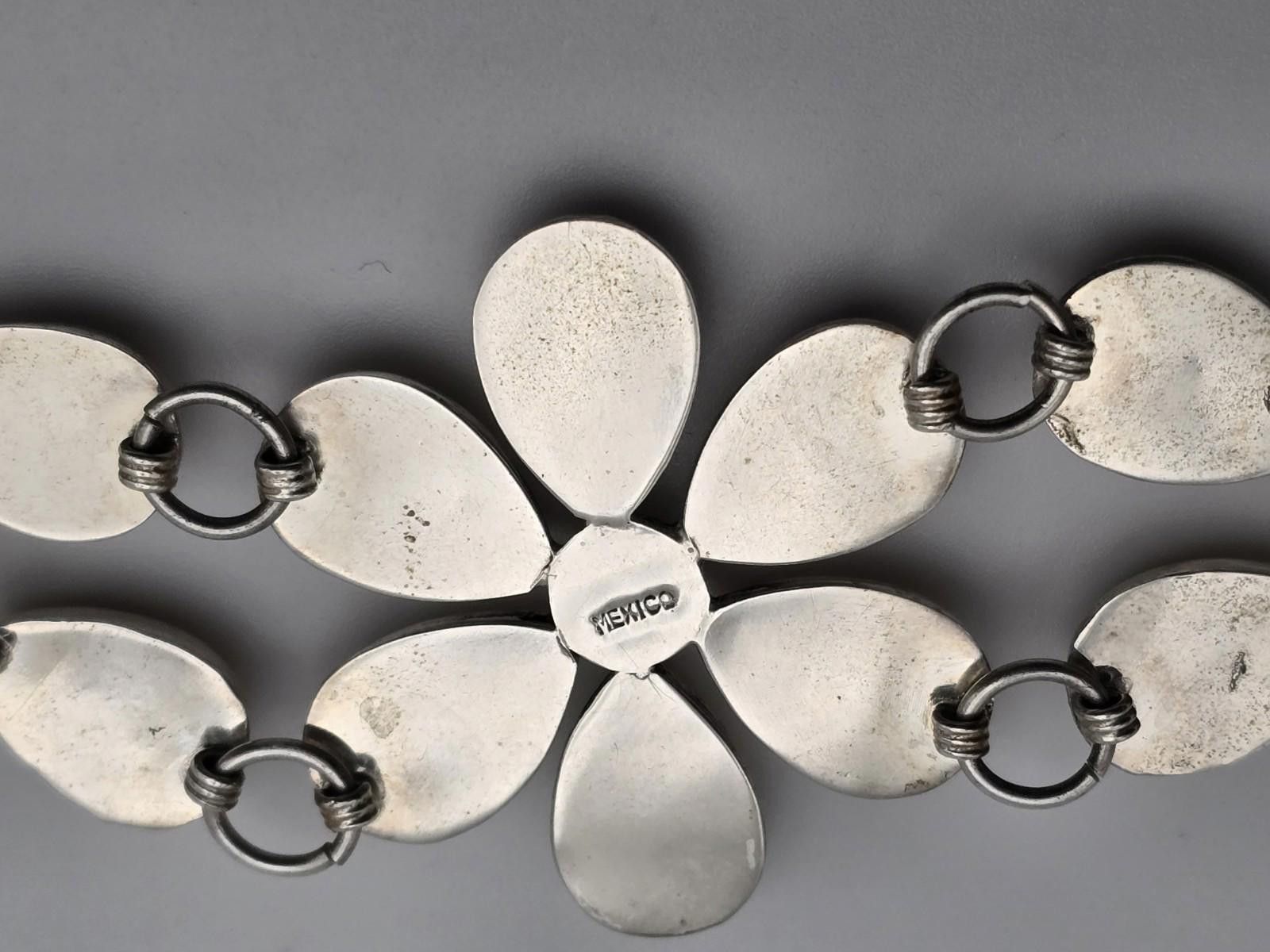 Sterling Silver Vintage Mexican Onyx Sterling Silver Flower Bracelet 32g Size ONE SIZE - 3 Thumbnail