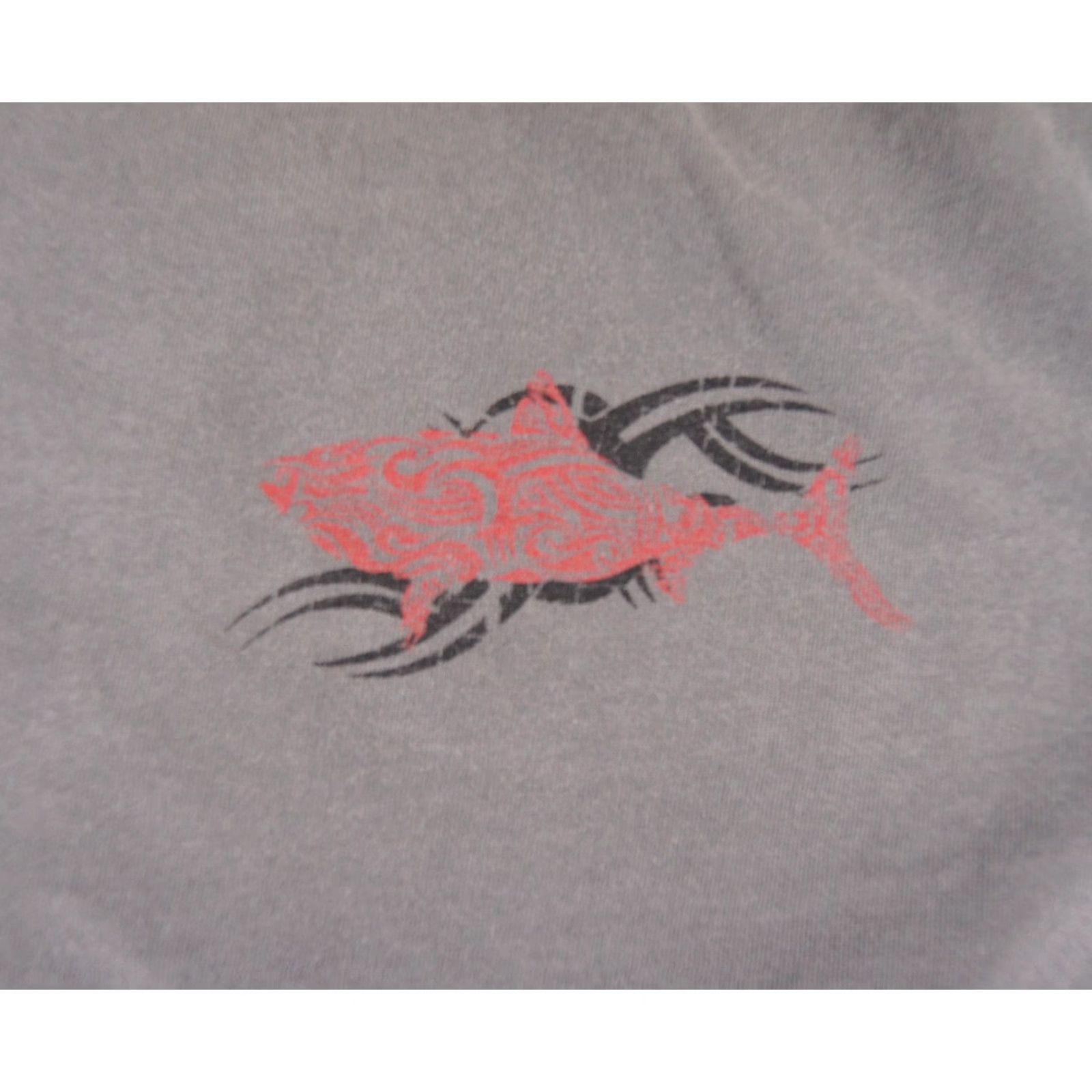 Vintage VINTAGE Crazy Shirts Hawaiian T-Shirt Men Large Gray Short Sleeve Maui Tribal Fish Logo Size US L / EU 52-54 / 3 - 3 Thumbnail