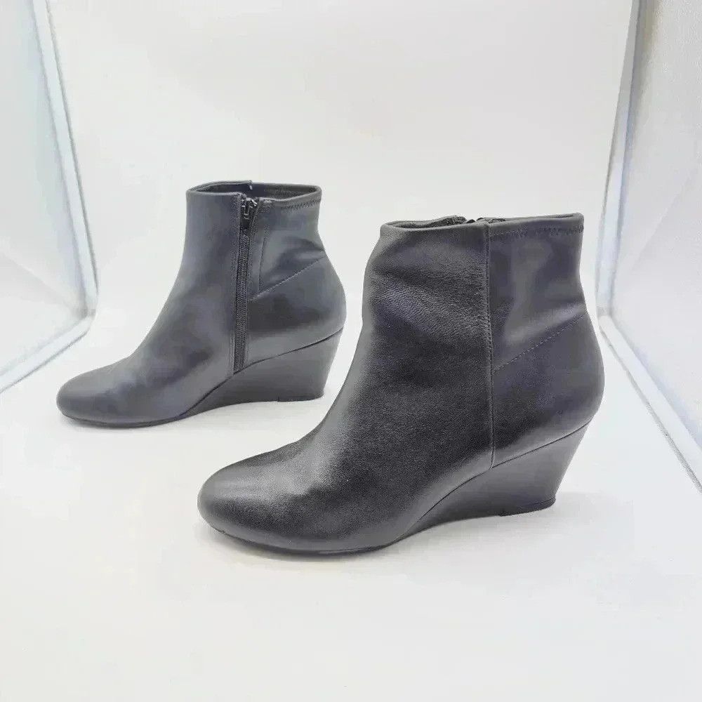 Designer Kora Wedge Bootie Black Leather by André Assous sz 10 Size US 10 / IT 40 - 3 Thumbnail