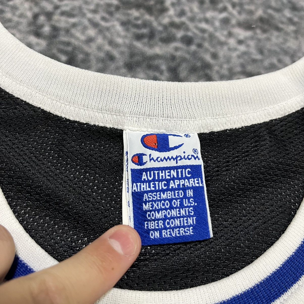 Champion Vintage 90s Orlando Magic Tim Hardaway #1 Champion Jersey Size US S / EU 44-46 / 1 - 6 Thumbnail