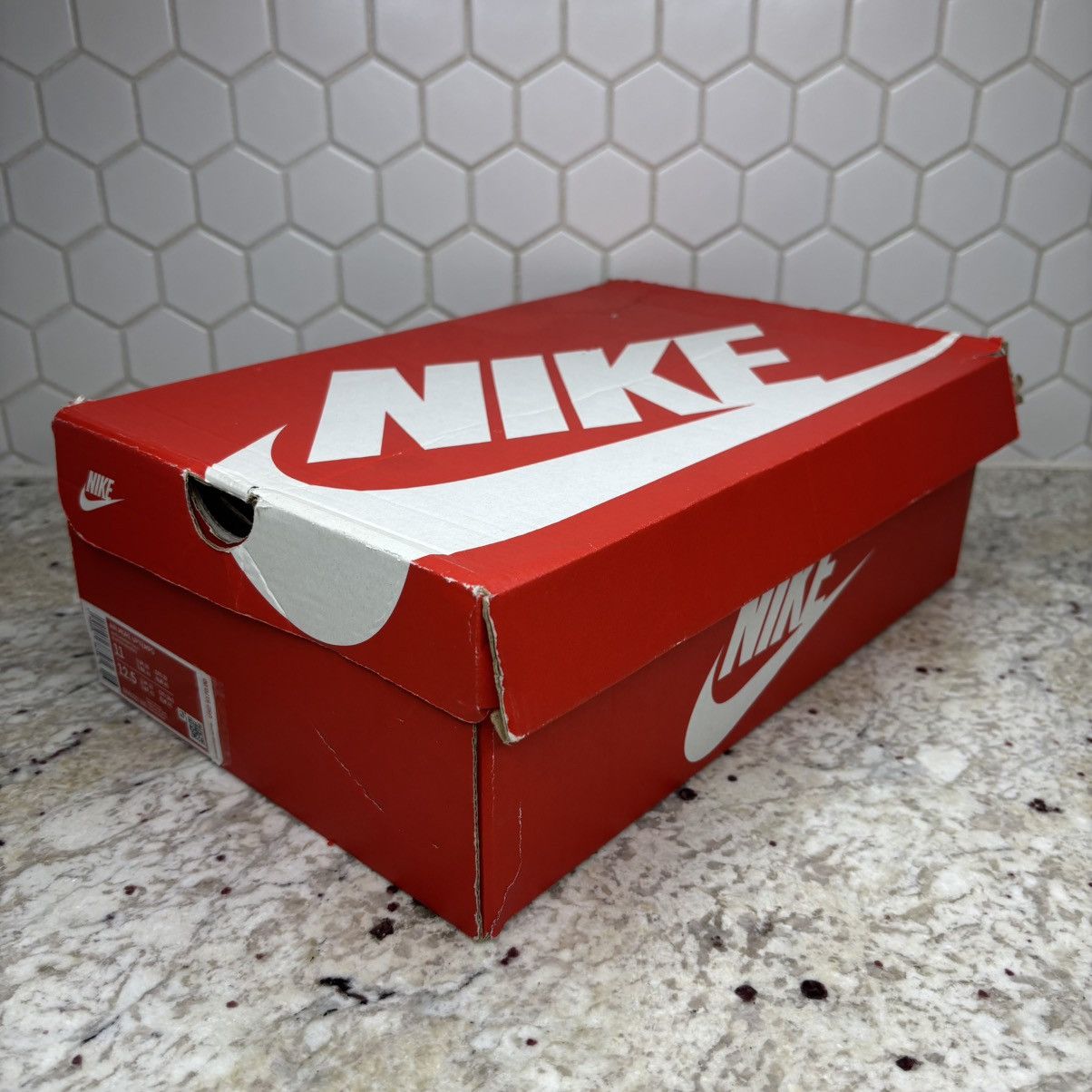 Nike Size 11 - Nike Air More Uptempo Roswell Raygun Worn 1x W/Box Size US 11 / EU 44 - 19 Thumbnail