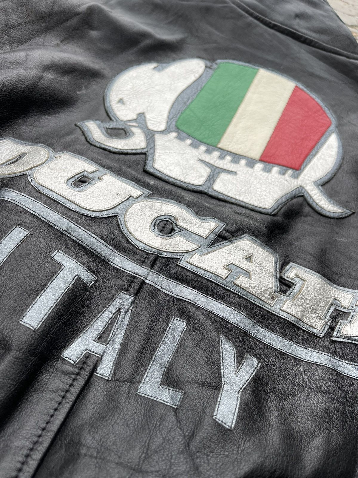 Ducati × Kadoya 🔥RARE🔥 DUCATI ITALY BY KADOYA GENUINE LEATHER RAIDER JACKET Size US M / EU 48-50 / 2 - 16 Thumbnail