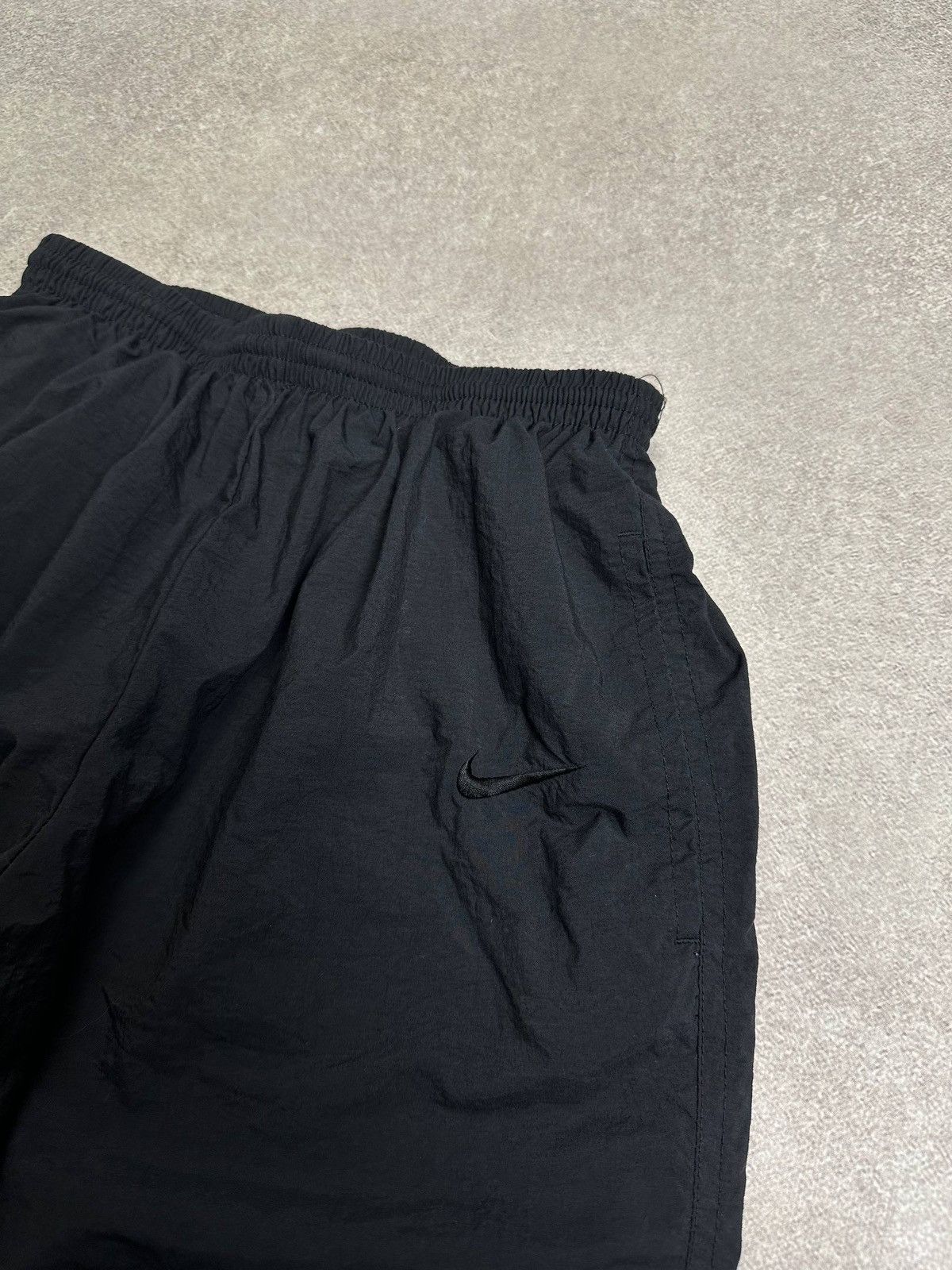 Nike Vintage Nike Swoosh Baggy Retro Nylon Track Pants TN Skepta Size US 31 - 4 Thumbnail