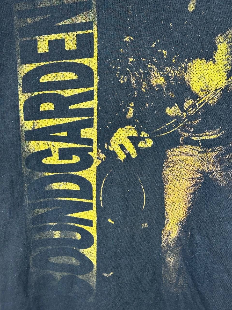 Band Tees × Vintage VINTAGE SOUNDGARDEN BADMOTOFINGER GRUNGE TEE NIRVANA HOLE Size US L / EU 52-54 / 3 - 4 Thumbnail