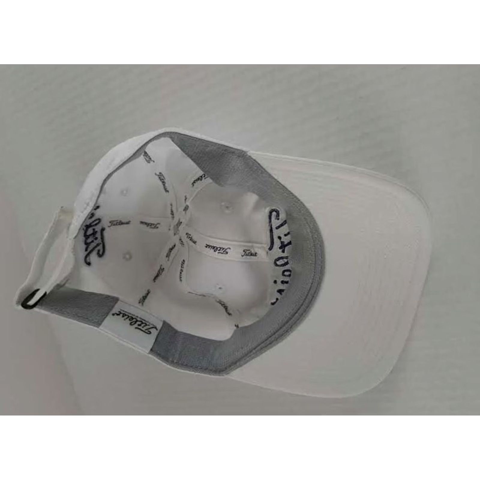 Titleist Titleist Baseball Hat - Adjustable, Lightweight Cotton Canvas, White, Men, Pre-Owned, Sport Golf Size ONE SIZE - 5 Thumbnail