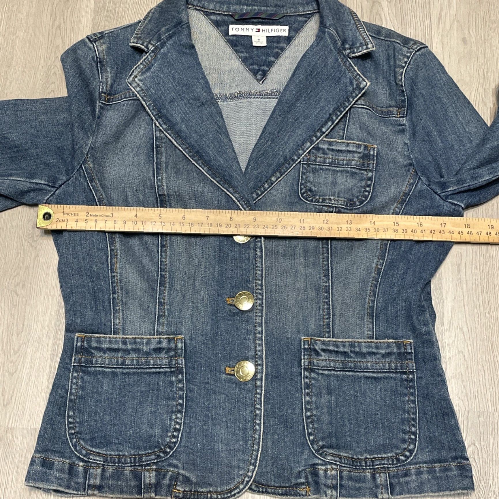 Tommy Hilfiger VINTAGE Tommy Hilfiger Women's Denim Jacket Blazer Sz 8 Light Blue Collared Button Up Jean Coat Size 30" / US 8 / IT 44 - 7 Thumbnail