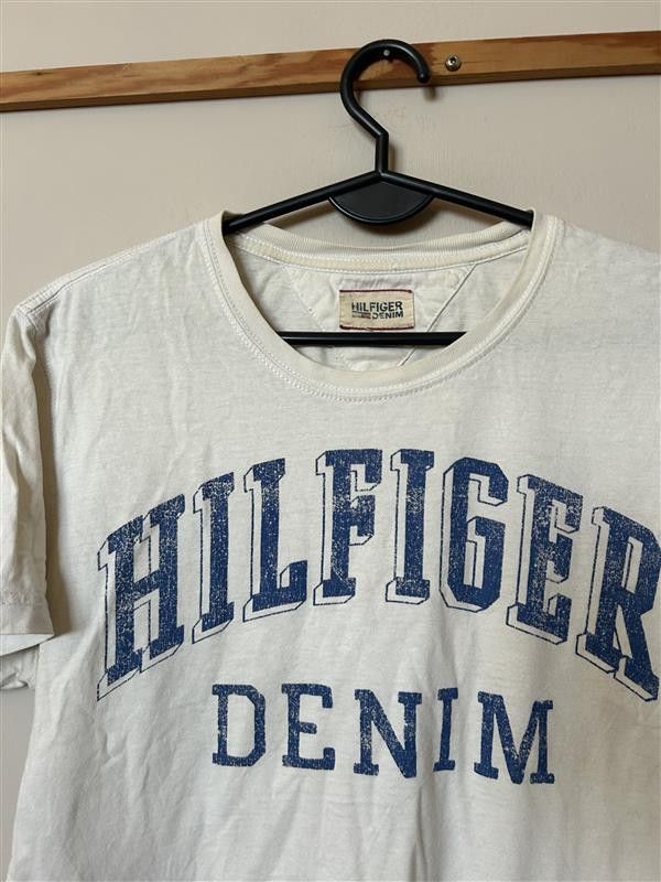 Tommy Hilfiger Men's white TOMMY HILFIGER T-shirt - M - SALE Size US M / EU 48-50 / 2 - 3 Thumbnail