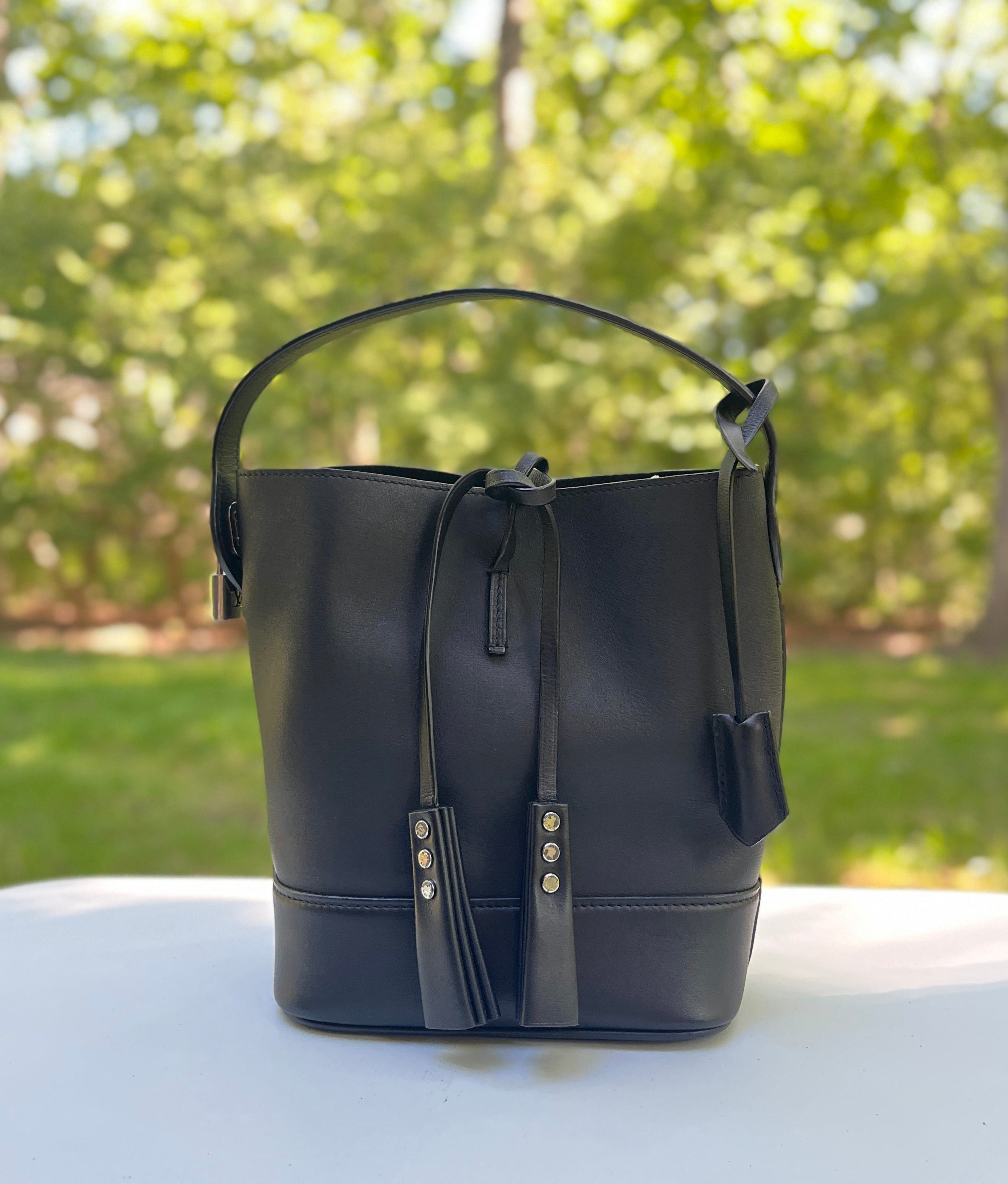 Louis Vuitton Leather Idole NN 14 PM in Black Satchel Bag