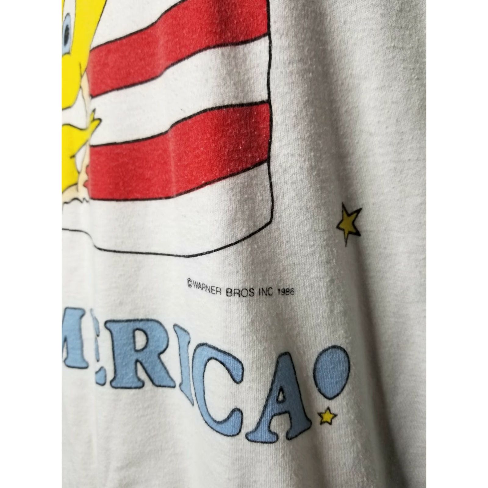 VINTAGE Warner Bros 1986 Tweety Bird T-Shirt Womens XL White American Flag 80s Cotton Casual Novelty