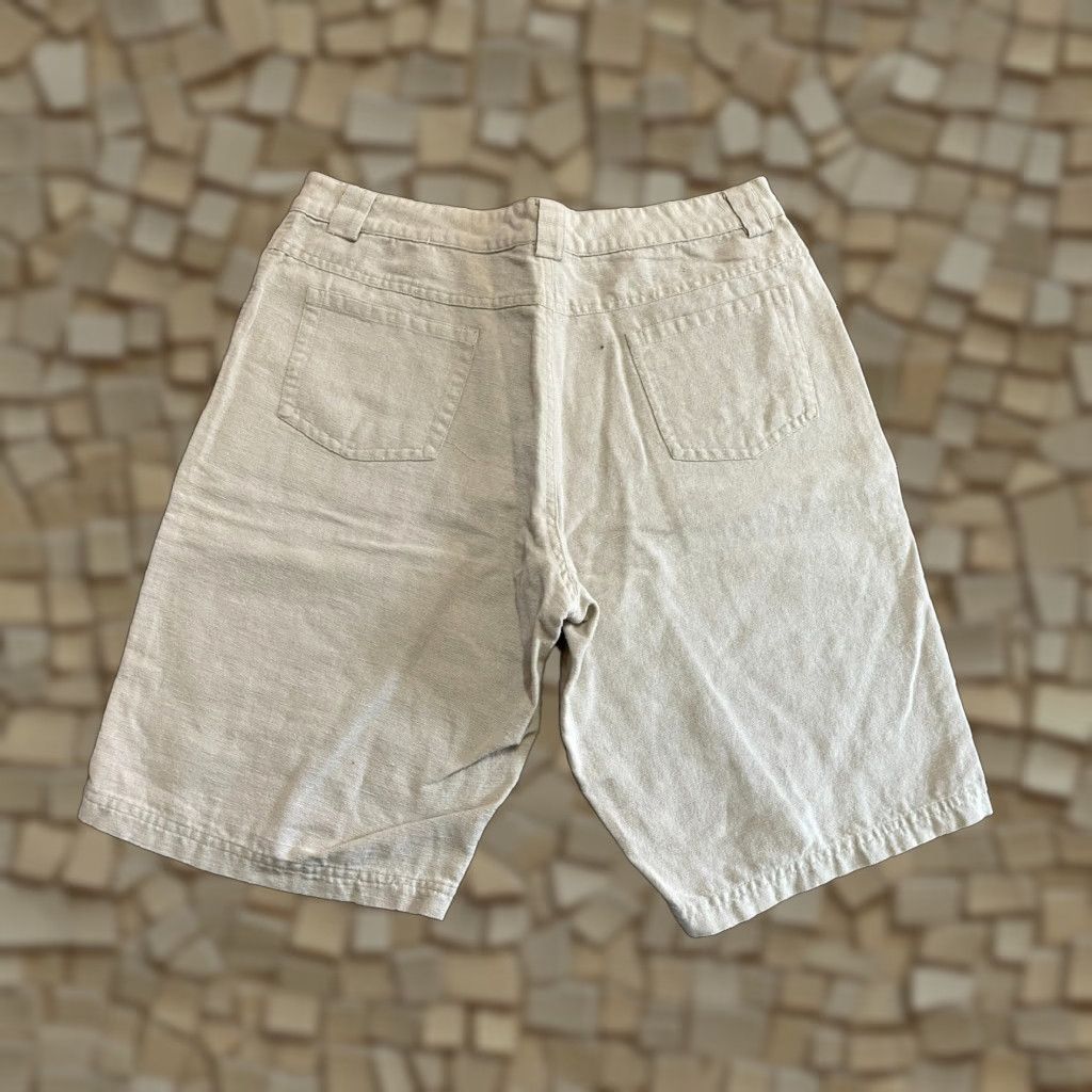 Vintage West End Shorts Women's Size Small Khaki Linen Blend Chino Casual Regular Inseam 9 in Beige Beige Modern 90s? Size 28" / US 6 / IT 42 - 1 Thumbnail