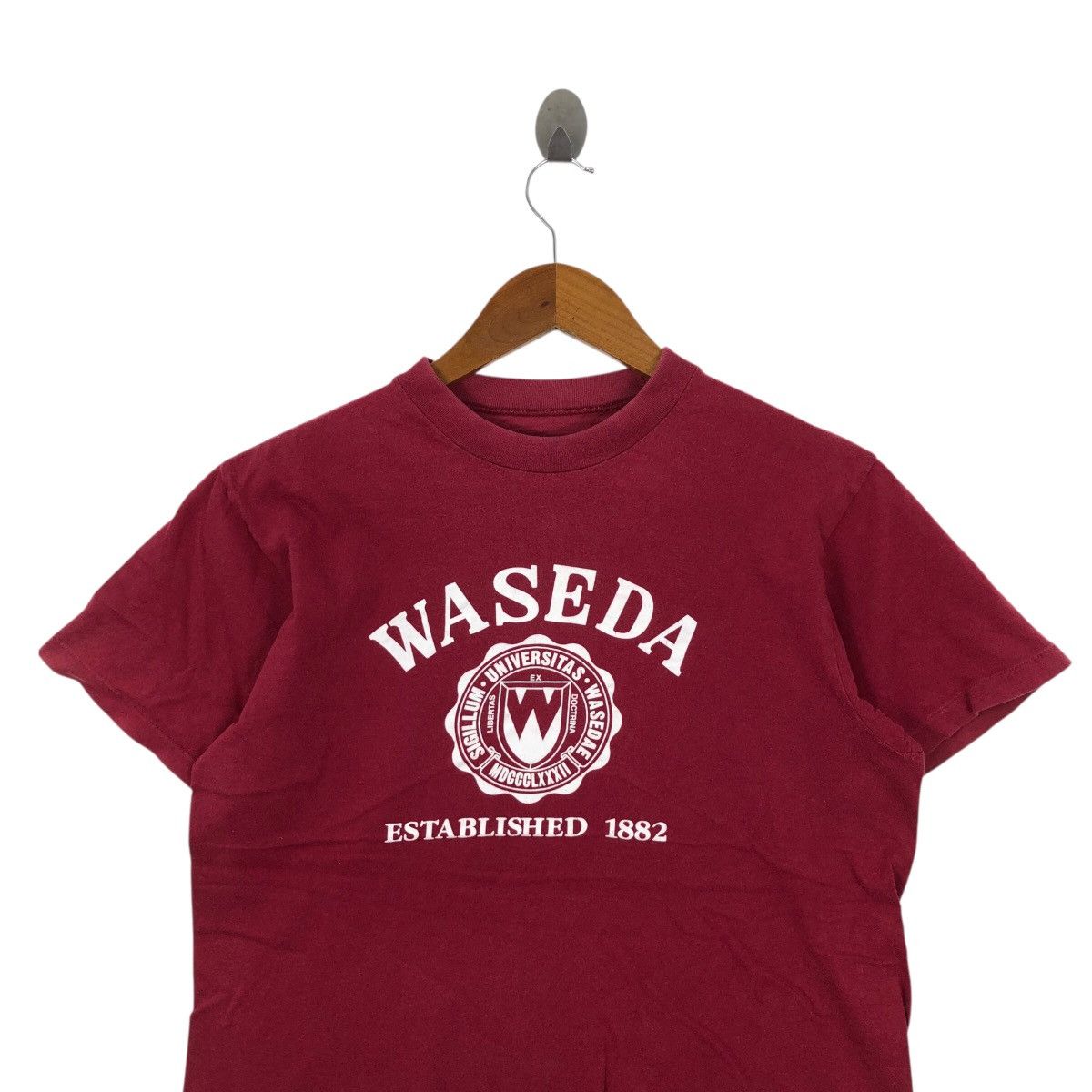 Vintage Vintage 90s Sigillum Universitas WASEDA T-Shirt Collegiate Size US S / EU 44-46 / 1 - 2 Thumbnail