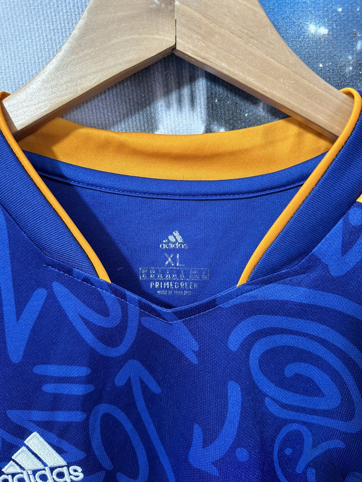 Adidas Adidas Real Madrid Away Jersey 21/22 Size US XL / EU 56 / 4 - 7 Thumbnail