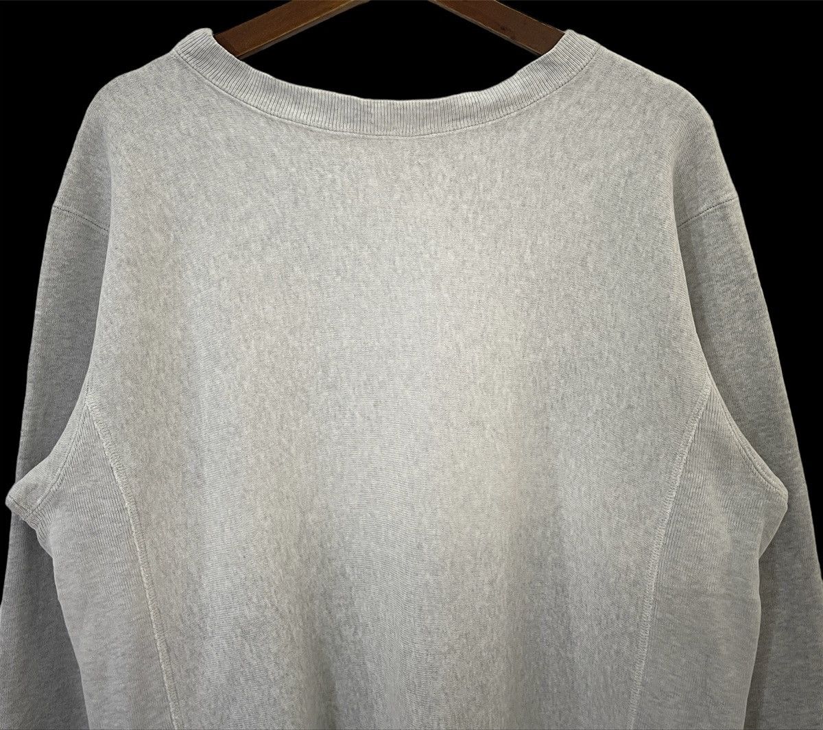 Champion Vintage 90s Champion Reverse Weave Nvac Sweatshirt Size US L / EU 52-54 / 3 - 11 Thumbnail