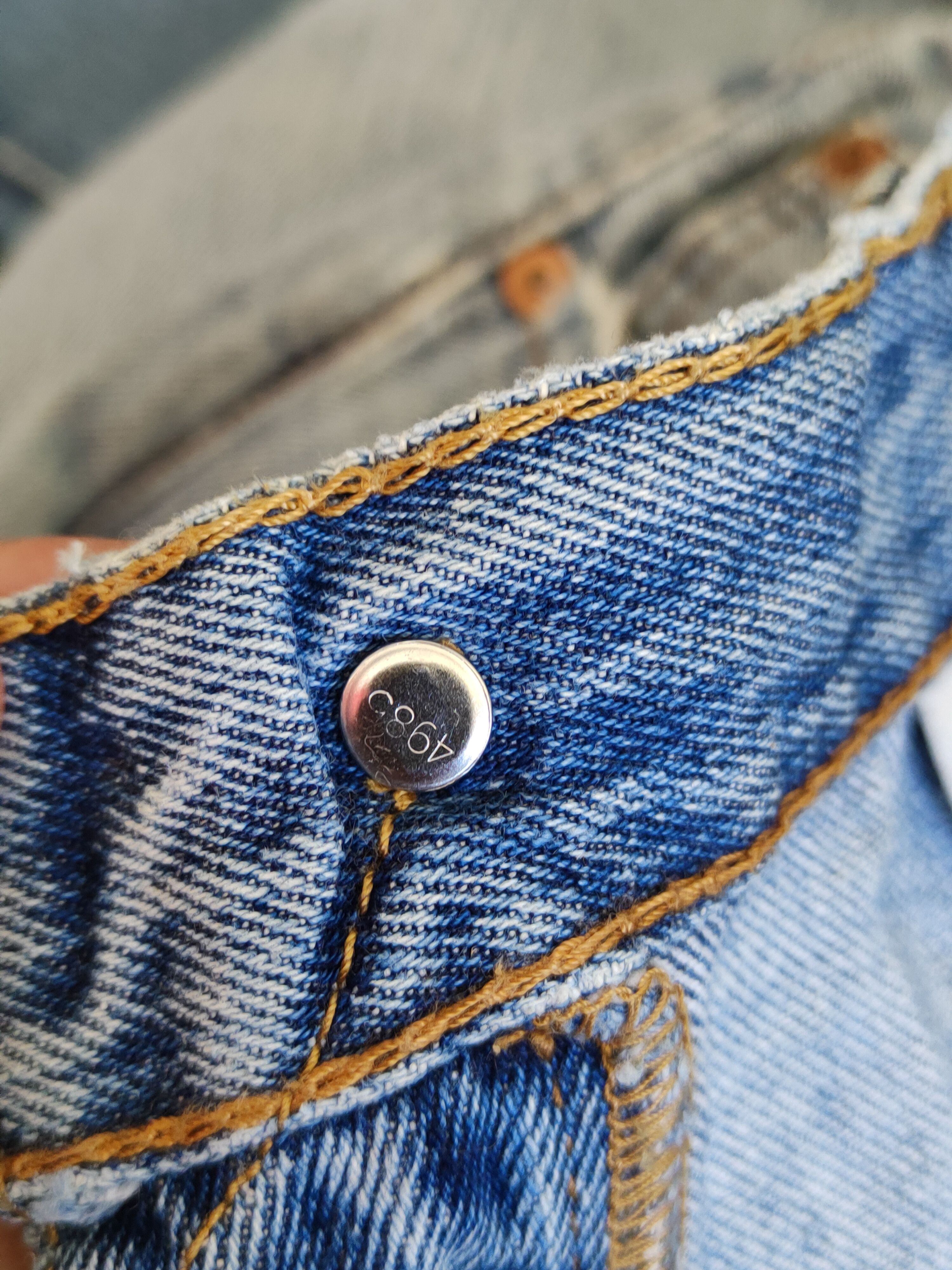 Levi's Levi's Blue Faded Distressed Ripped Jeans #S1813 Size US 31 - 16 Thumbnail