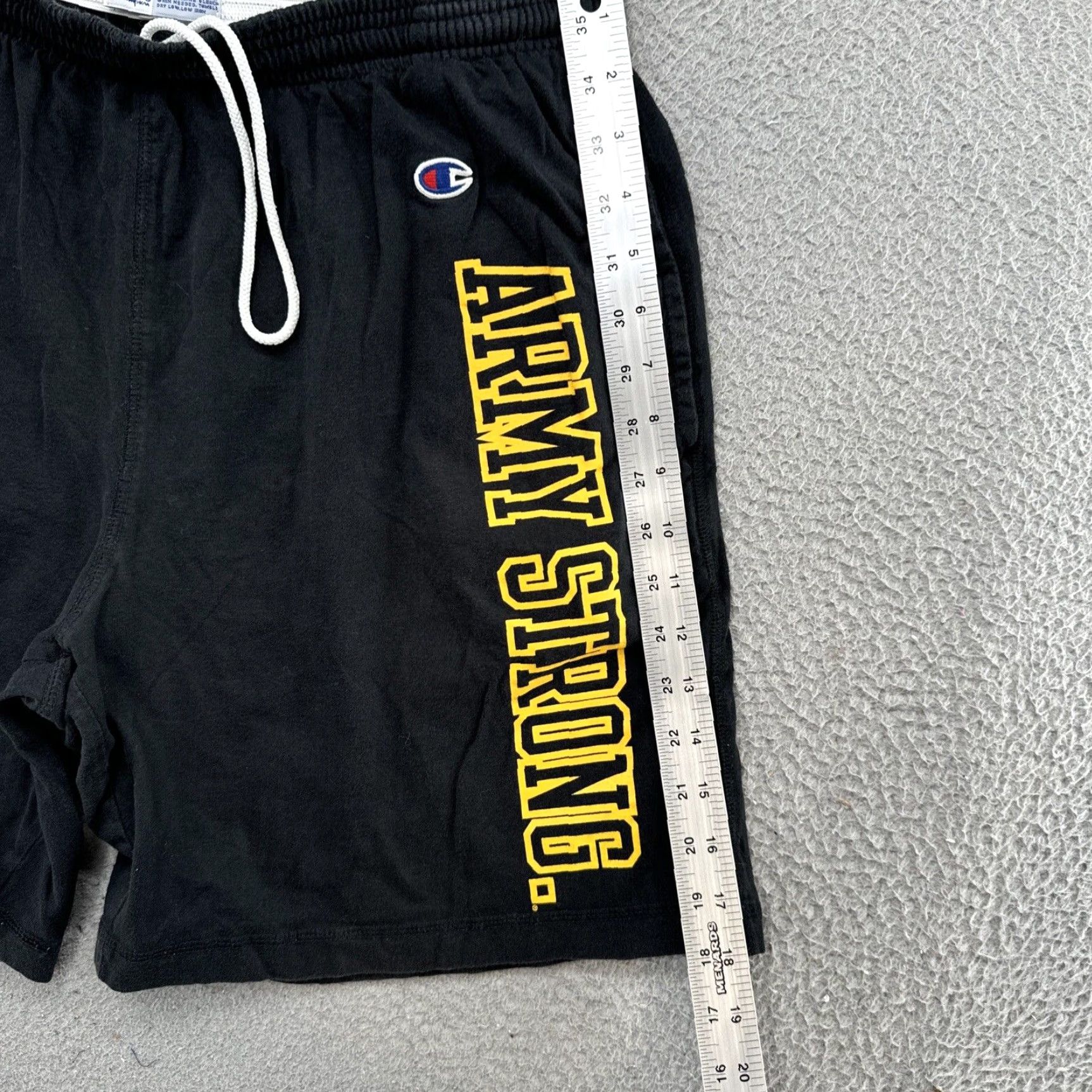Champion VINTAGE Champion Army Strong Elastic Waist Drawstring Shorts Mens Size Large Black Cotton Woven Outdoor Retro Army Theme All Seasons Distinctive 90s? Size US 33 - 5 Thumbnail