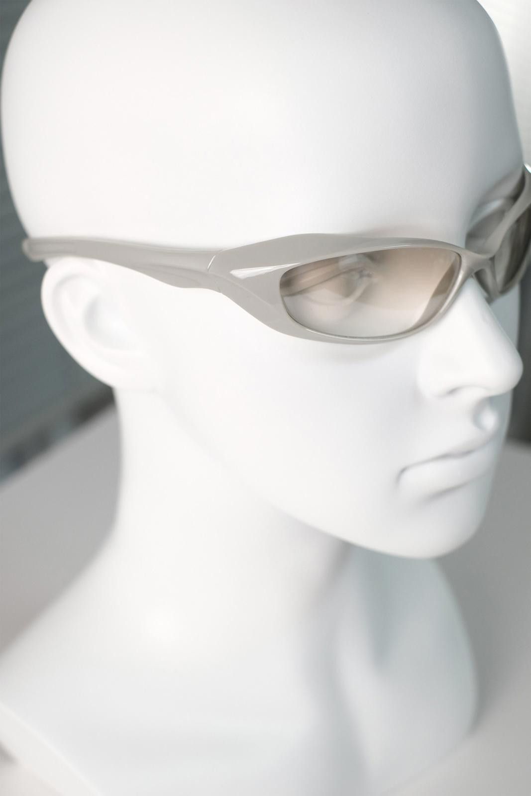 Other Vintage Y2k Avant Garde Futuristic Black Sunglasses Unisex Size ONE SIZE - 4 Thumbnail