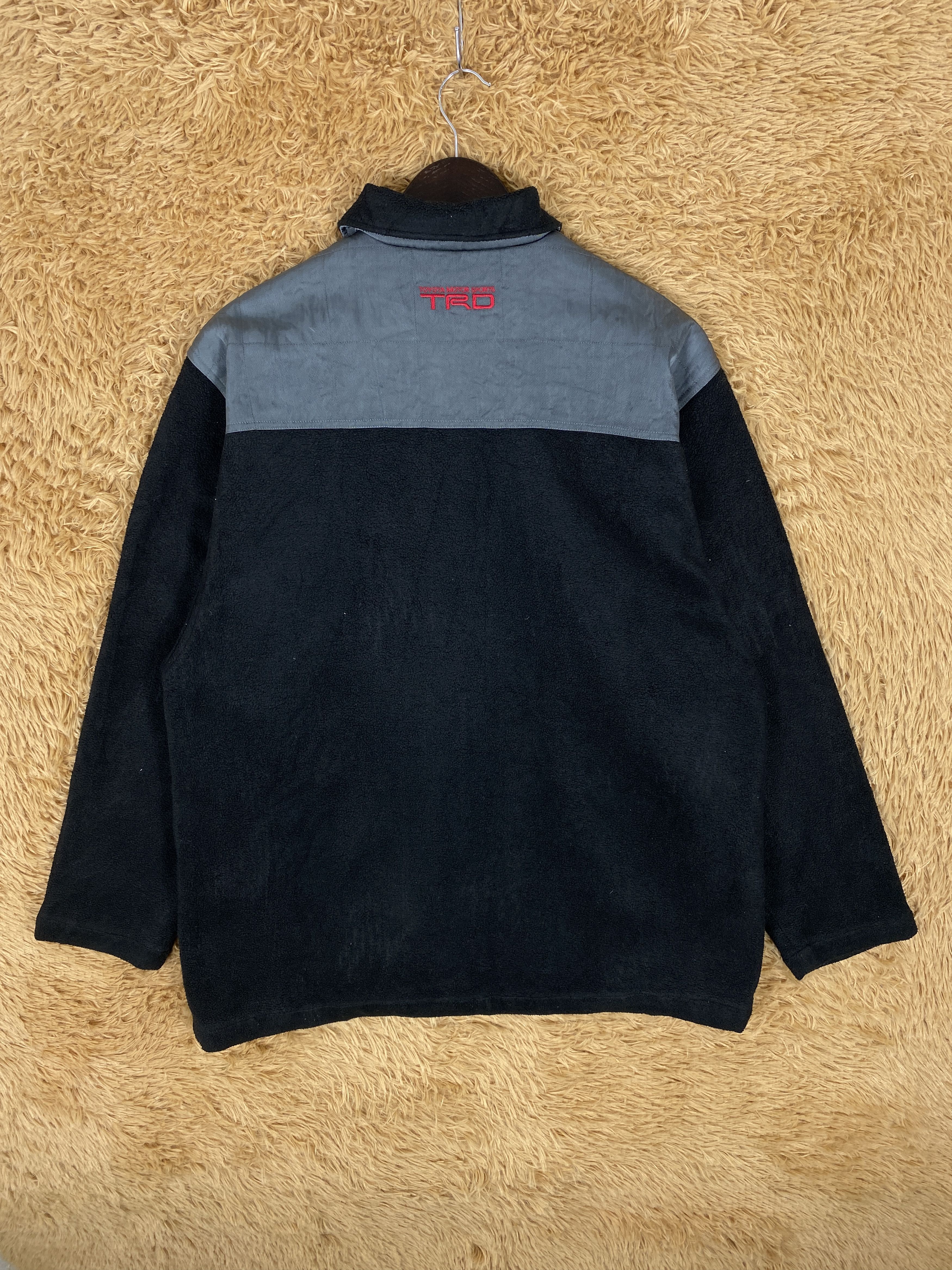 Japanese Brand Vintage Toyota Racing Development Motor Sports Jacket J2337 Size US L / EU 52-54 / 3 - 6 Thumbnail