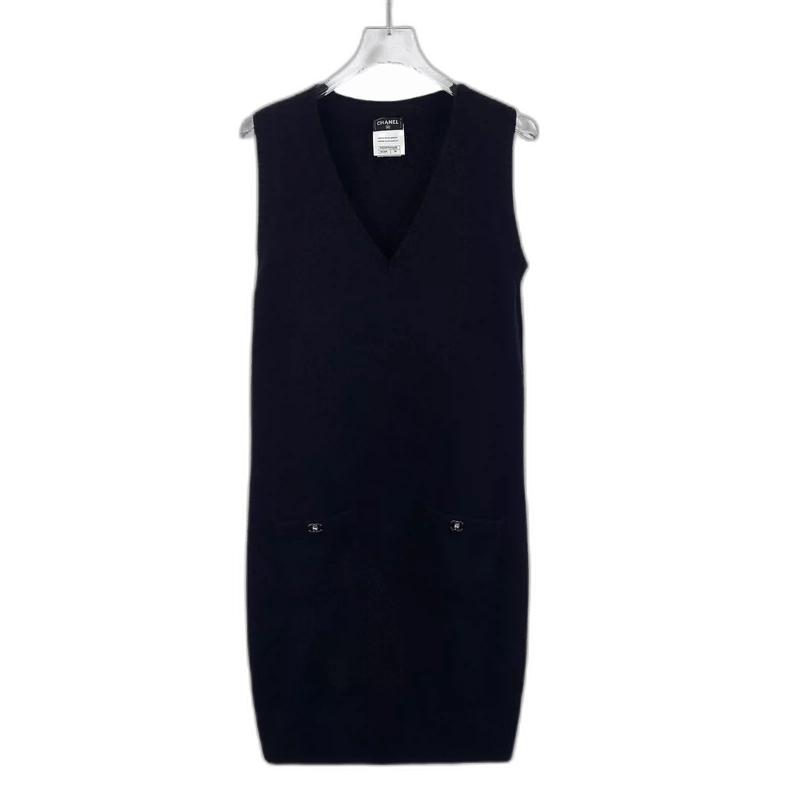 Chanel Chanel Black Sleeveless VNeck Knitted Dress -2505 Size XXS / US 00 / IT 34 - 1 Thumbnail