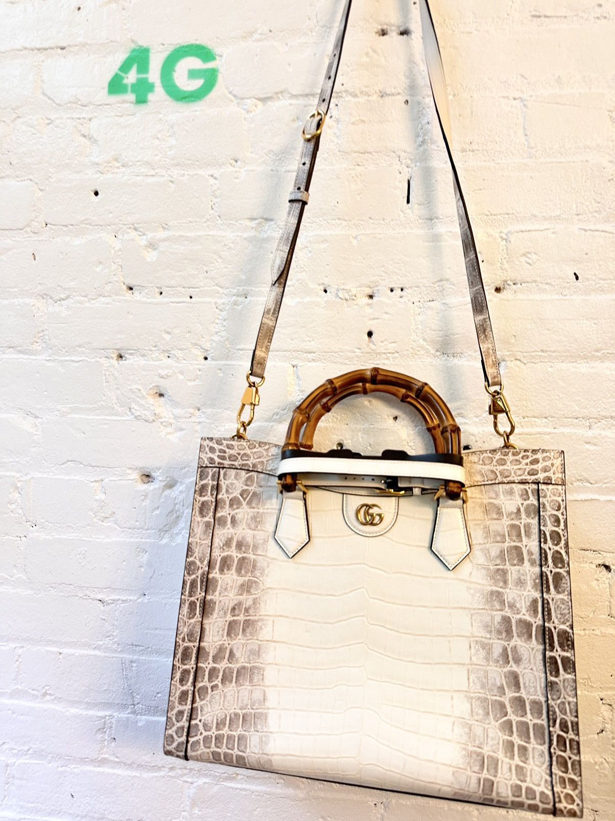 Gucci GUCCI DIANA HIMALAYAN CROCODILE BAG XL RARE Size ONE SIZE - 1 Thumbnail