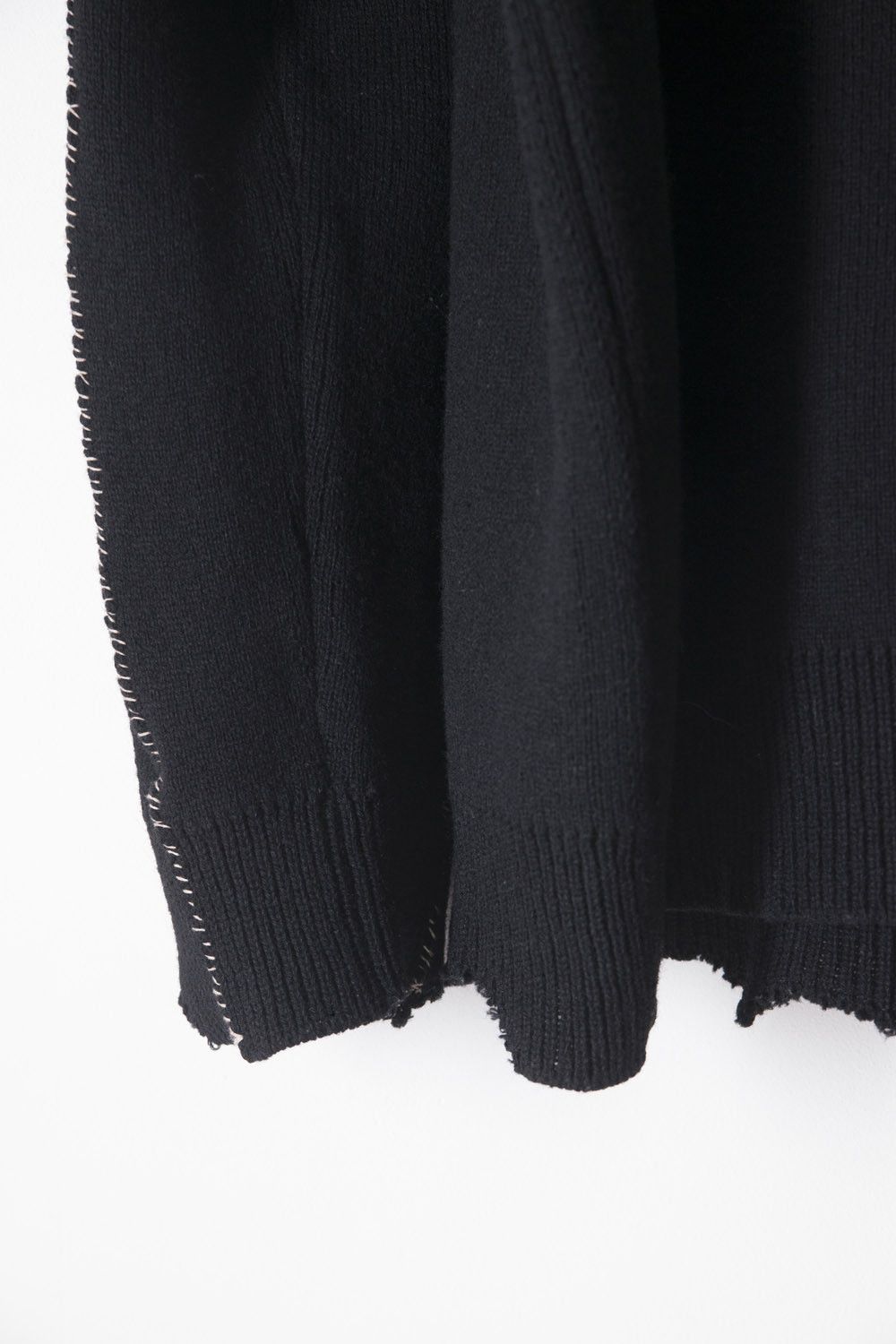 Raf Simons AW16 giant destroyed sweater with patches Size US XXL / EU 58 / 5 - 7 Thumbnail