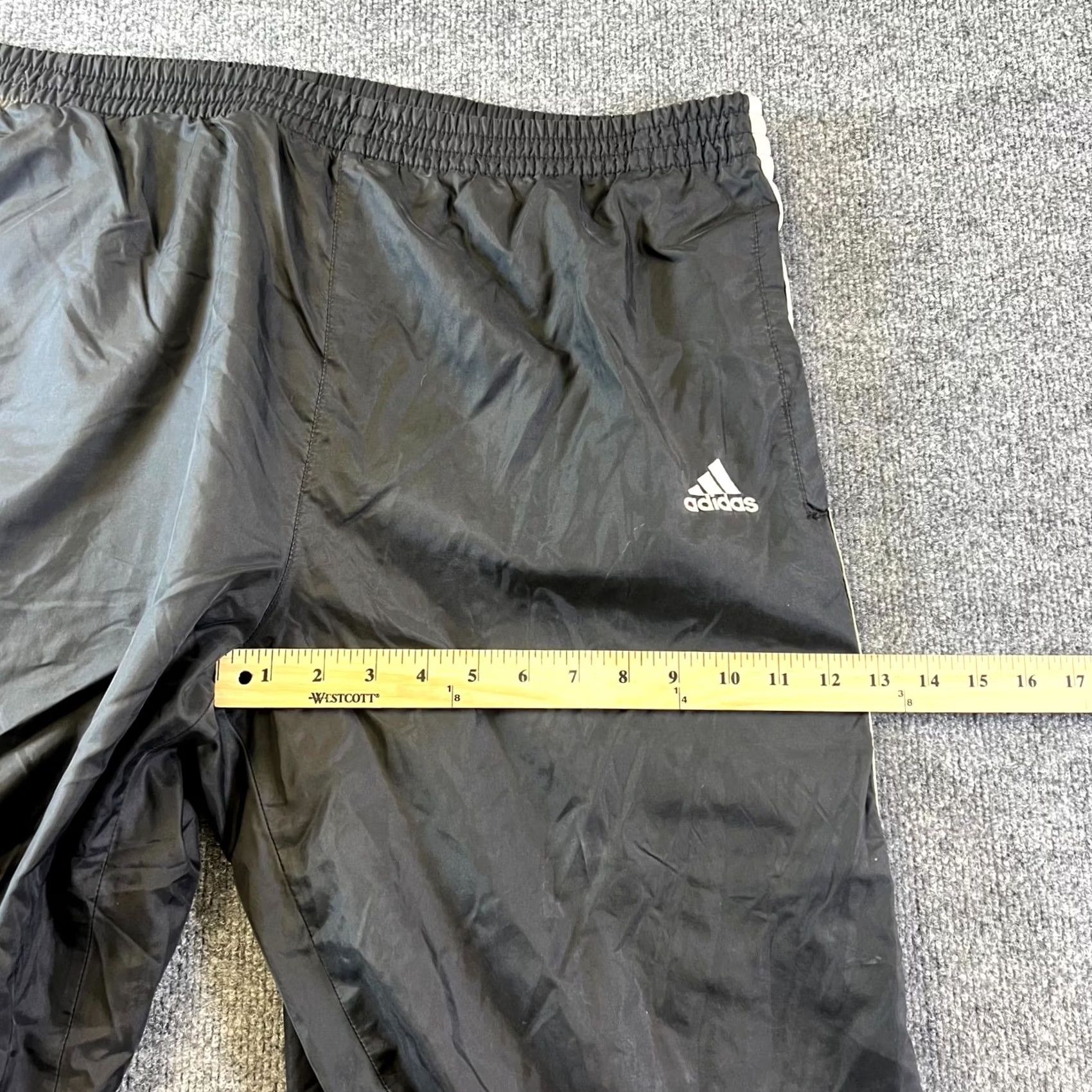 Adidas VINTAGE Adidas Track Pants Mens Large Black Side Snap Button Performance Size US 33 - 5 Thumbnail