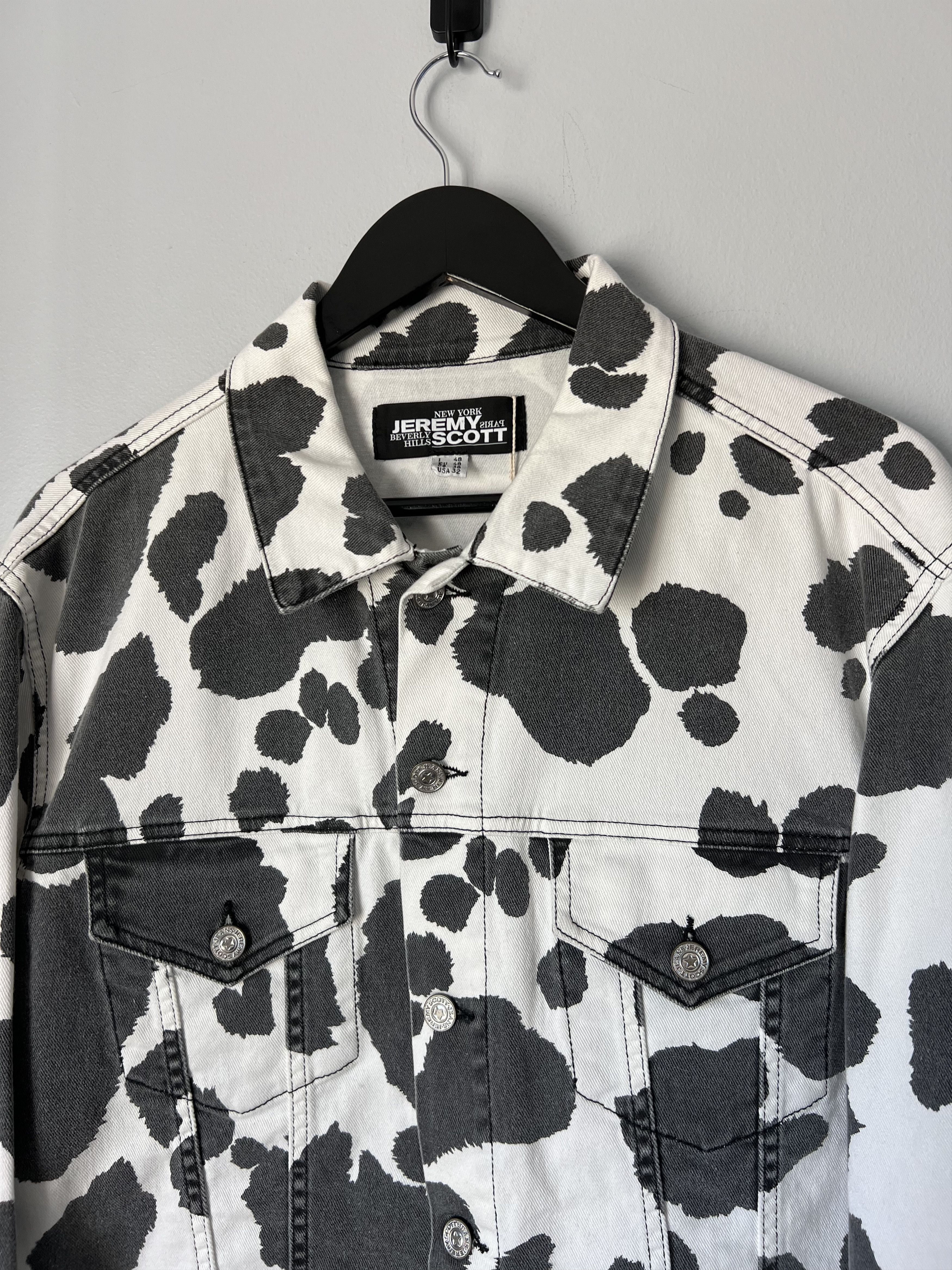 Jeremy Scott Jeremy Scott Cow Print Denim Jacket in White Black Size US M / EU 48-50 / 2 - 2 Thumbnail
