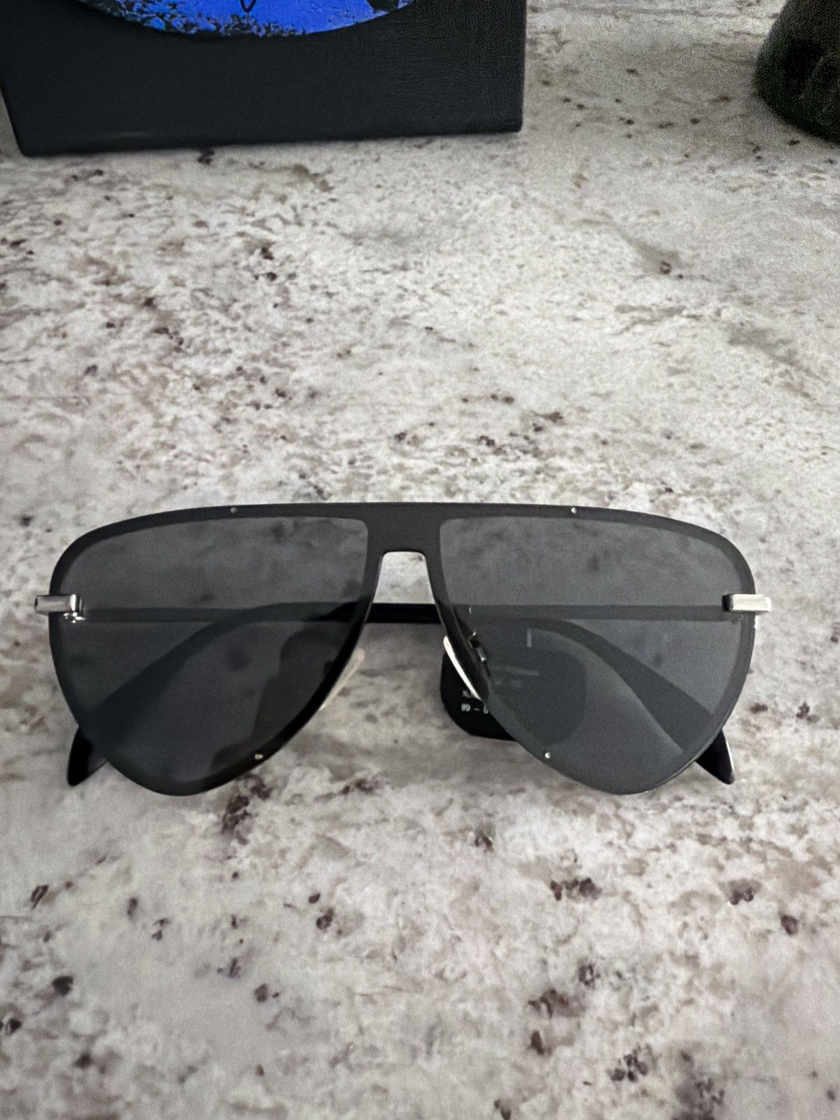 Alexander McQueen Alexander McQueen AM0157SA-003 Shield Sunglasses Size ONE SIZE - 5 Thumbnail