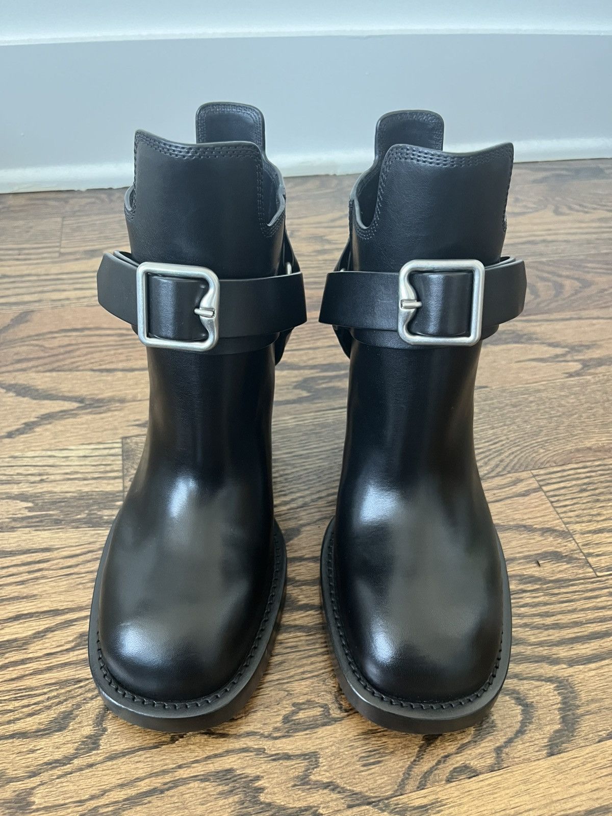 Burberry Burberry Leather Stirrup Low Boots Size US 8 / IT 38 - 7 Thumbnail
