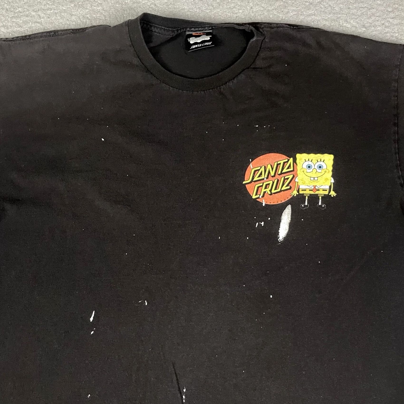Vintage VINTAGE Santa Cruz Shirt Mens XL Black Spongebob Skate Skateboarding Distressed Painted Size US XL / EU 56 / 4 - 2 Thumbnail