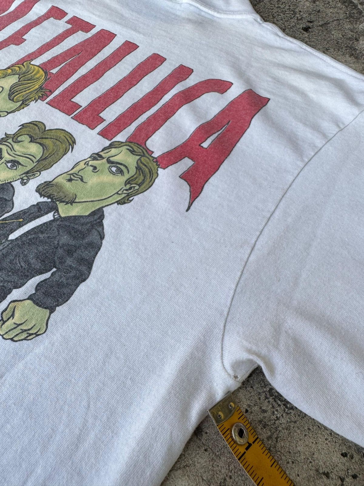 Band Tees Rare Vintage 90's Metallica Cartoon Big Print Tshirt Size US L / EU 52-54 / 3 - 12 Thumbnail