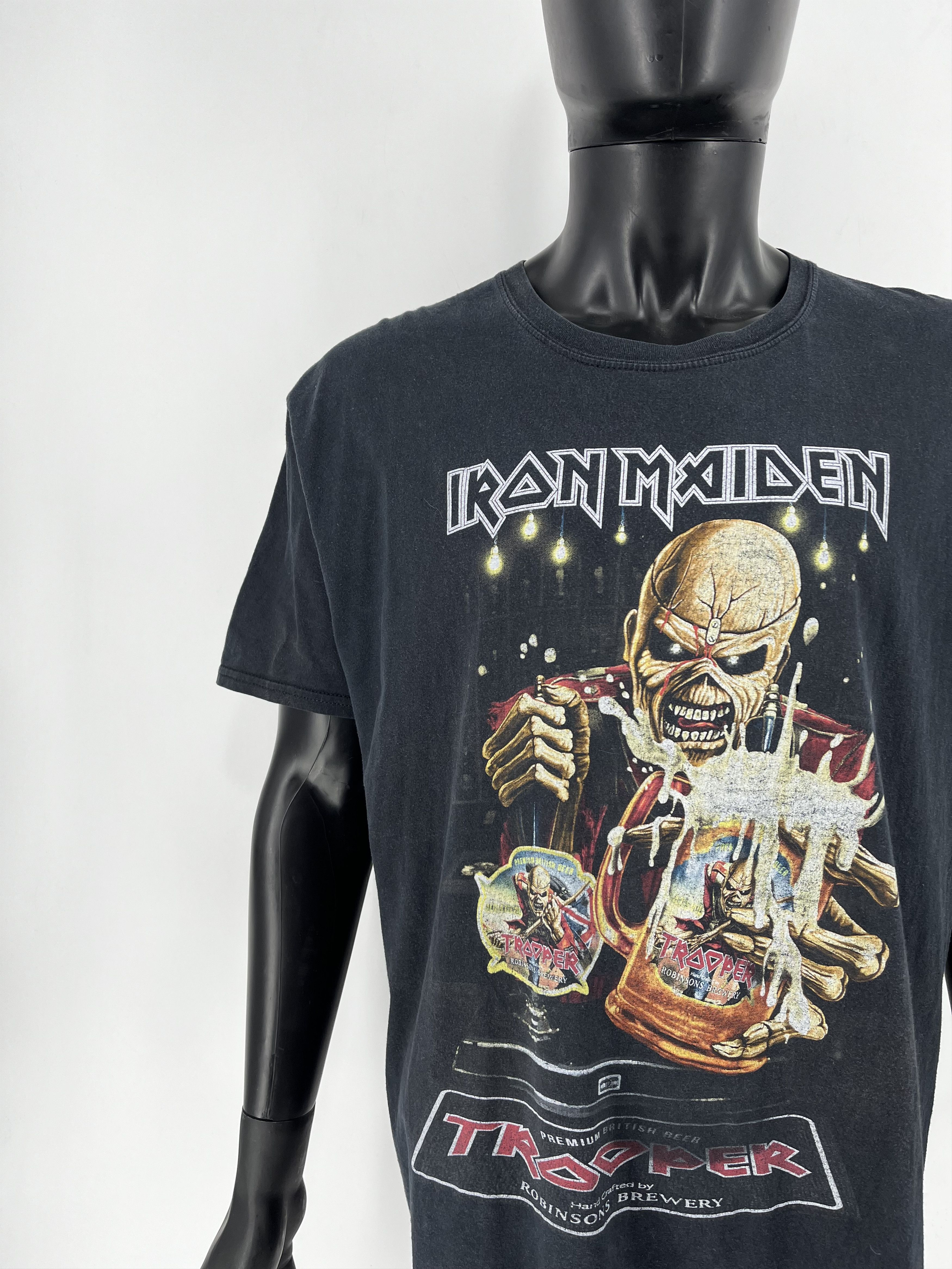 Band Tees × Vintage Iron Maiden Trooper Beer Light Brigade T-Shirt Mens 2XL Size US XXL / EU 58 / 5 - 6 Thumbnail