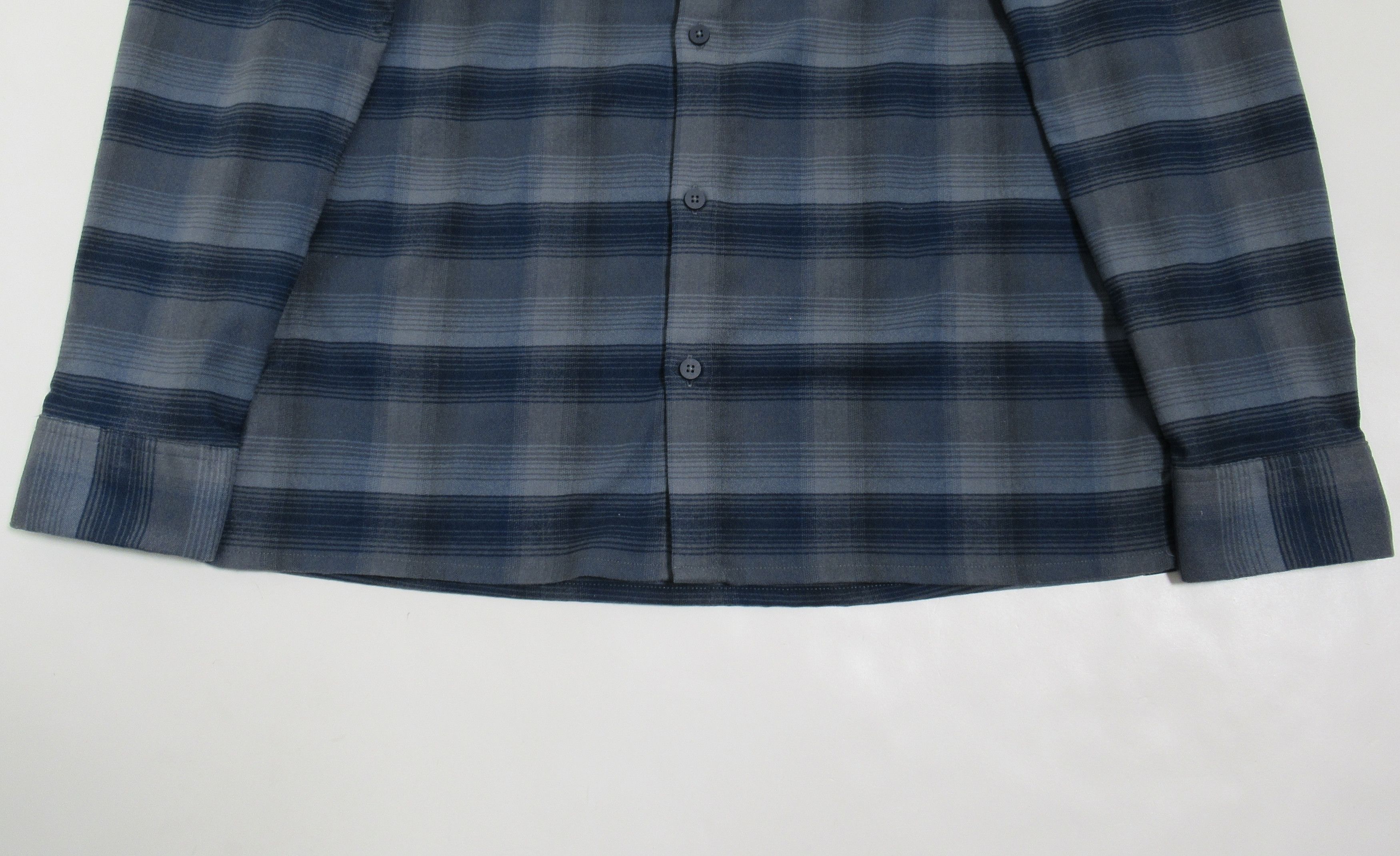 Lululemon Lululemon Men's Masons Peak Flannel Long Sleeve Shirt Size US M / EU 48-50 / 2 - 3 Thumbnail