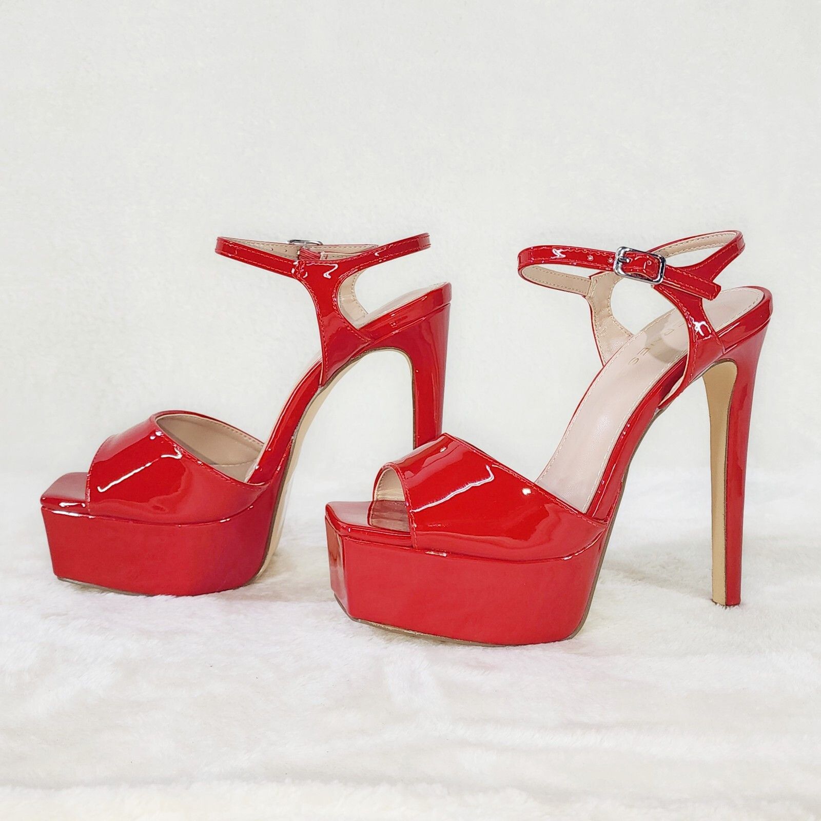Other Gwen Glossy Red Patent Platform Open Toe 6" Stiletto High He Size US 7 / IT 37 - 5 Thumbnail