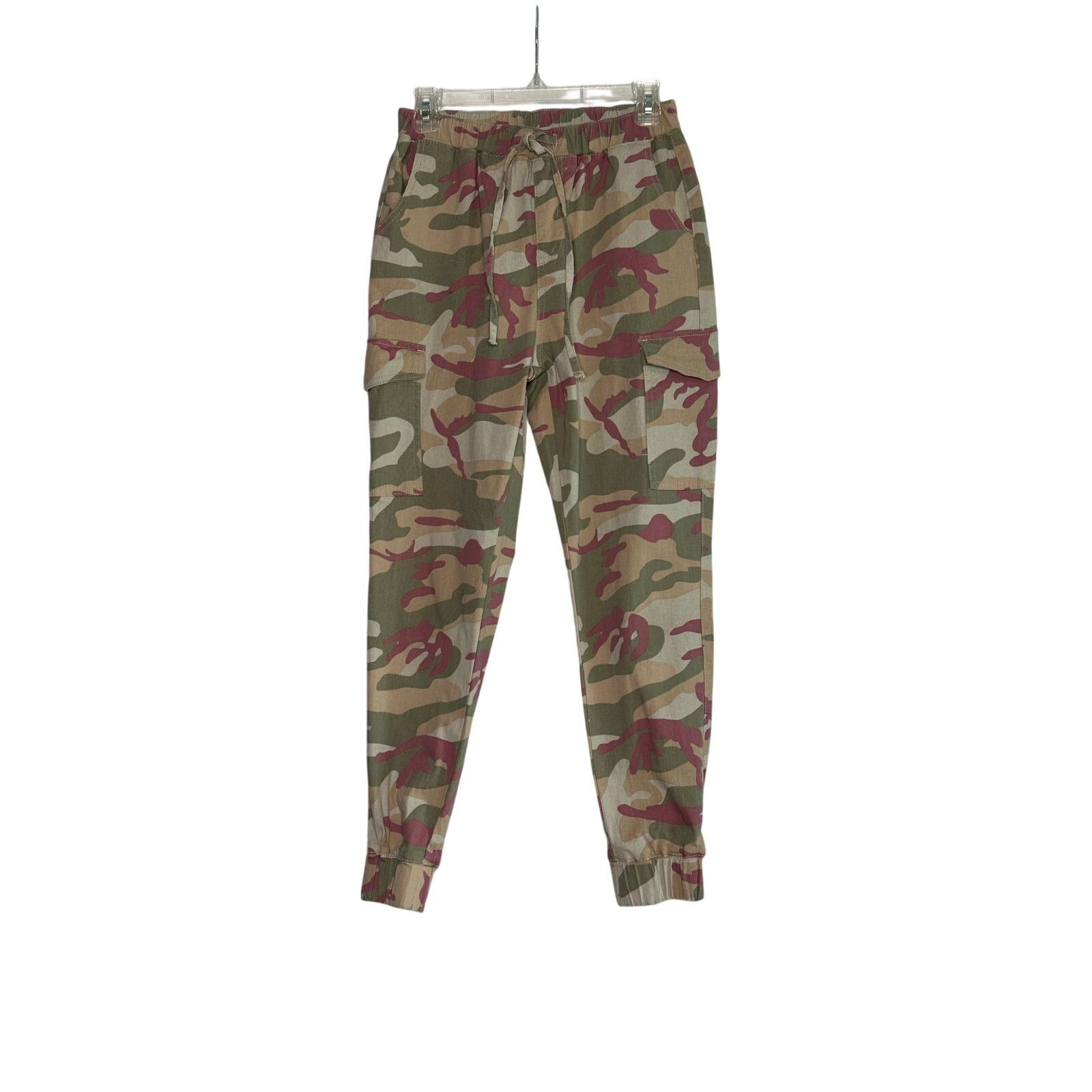 Almost Famous Almost Famous camo cargo pull on pants size medium Size 28" / US 6 / IT 42 - 11 Thumbnail
