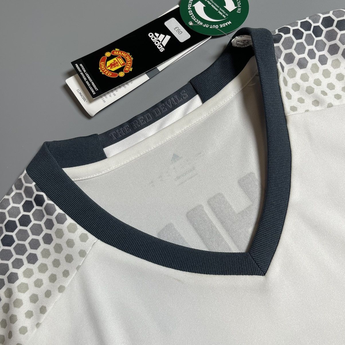 Adidas MANCHESTER UNITED ADIDAS 2016/17 THIRD JERSEY #9 IBRAHIMOVIC Size US XL / EU 56 / 4 - 6 Thumbnail