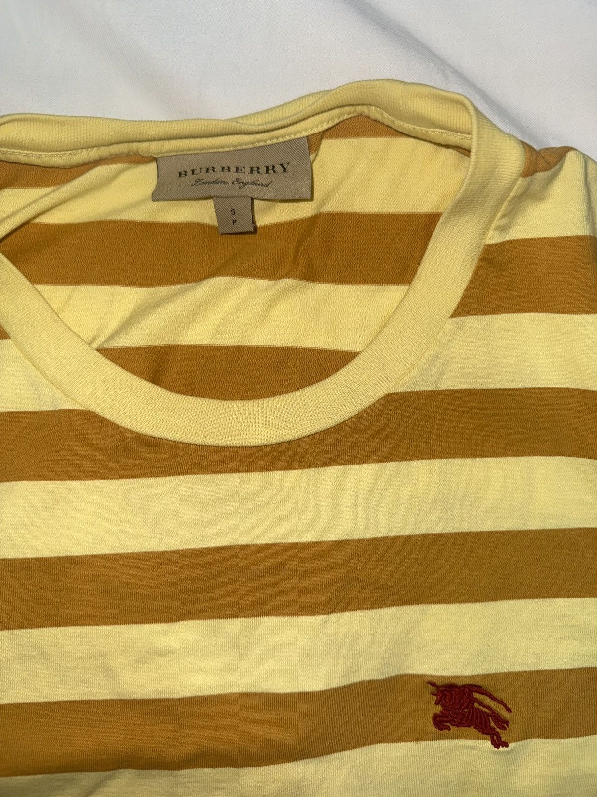 Burberry Burberry TShirt Size US S / EU 44-46 / 1 - 3 Thumbnail