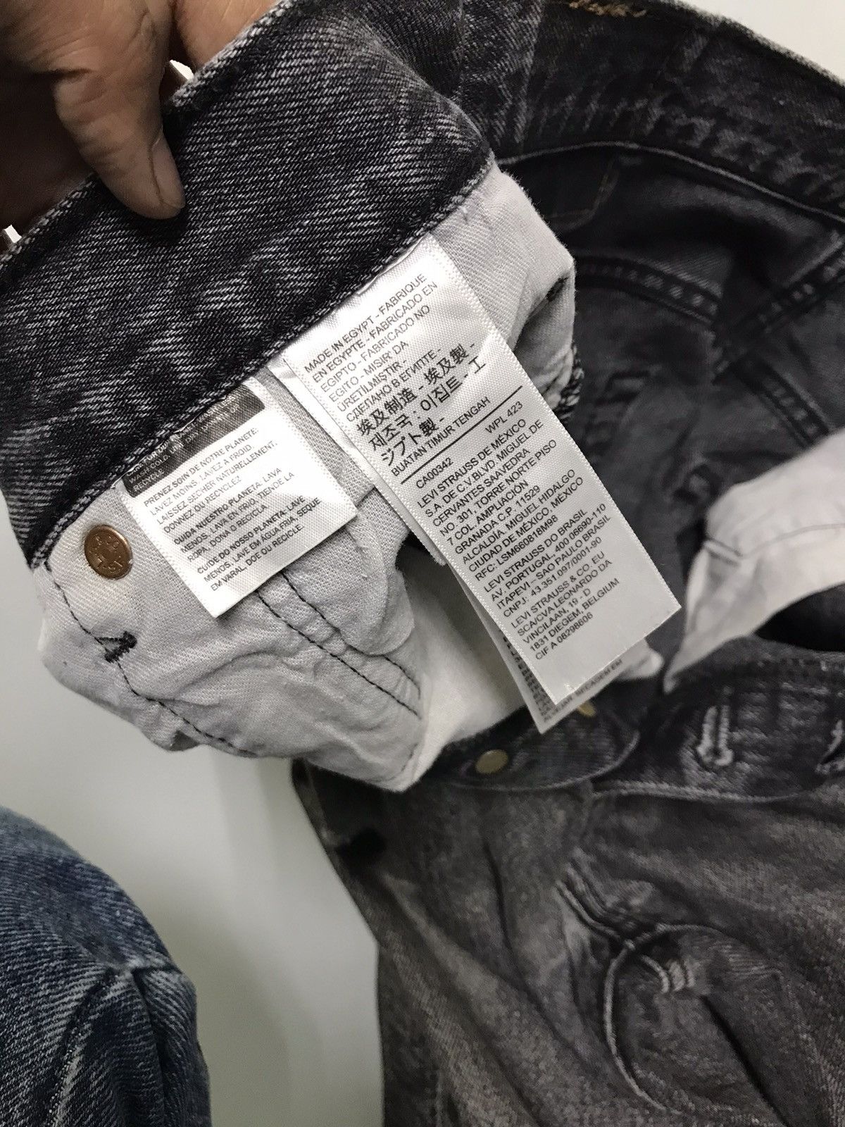 Levi's Vintage Levi’s 501 denim Size US 34 / EU 50 - 6 Thumbnail