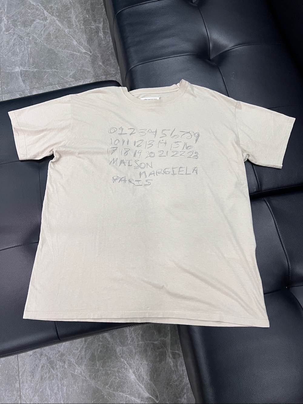 Maison Margiela Maison Margiela Numeric Graphic T-Shirt Size XL Size XL / US 12-14 / IT 48-50 - 1 Thumbnail