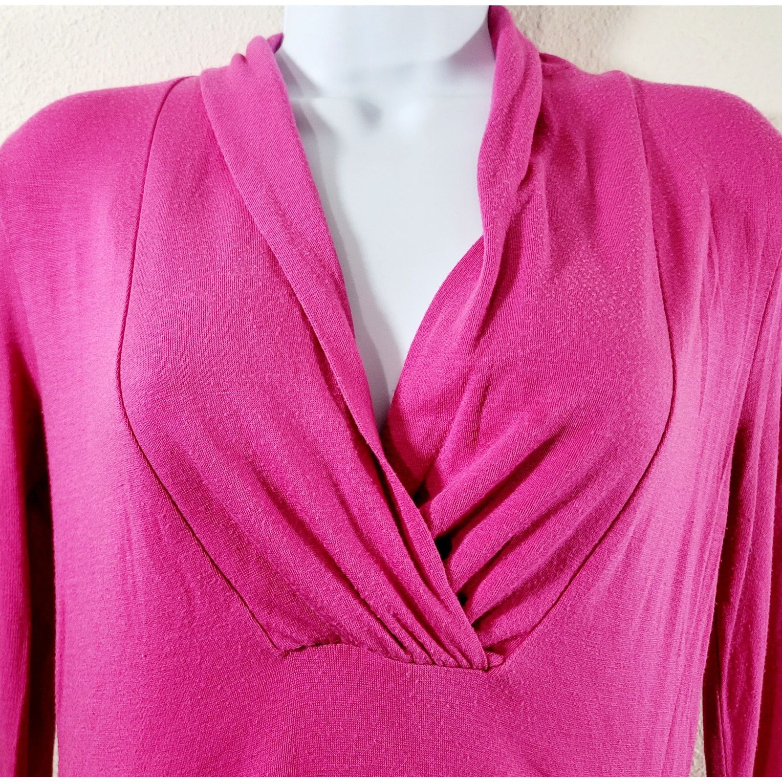 Banana Republic Banana Republic Dark Pink Fold Down Collar Top Small Soft Size S / US 4 / IT 40 - 5 Thumbnail