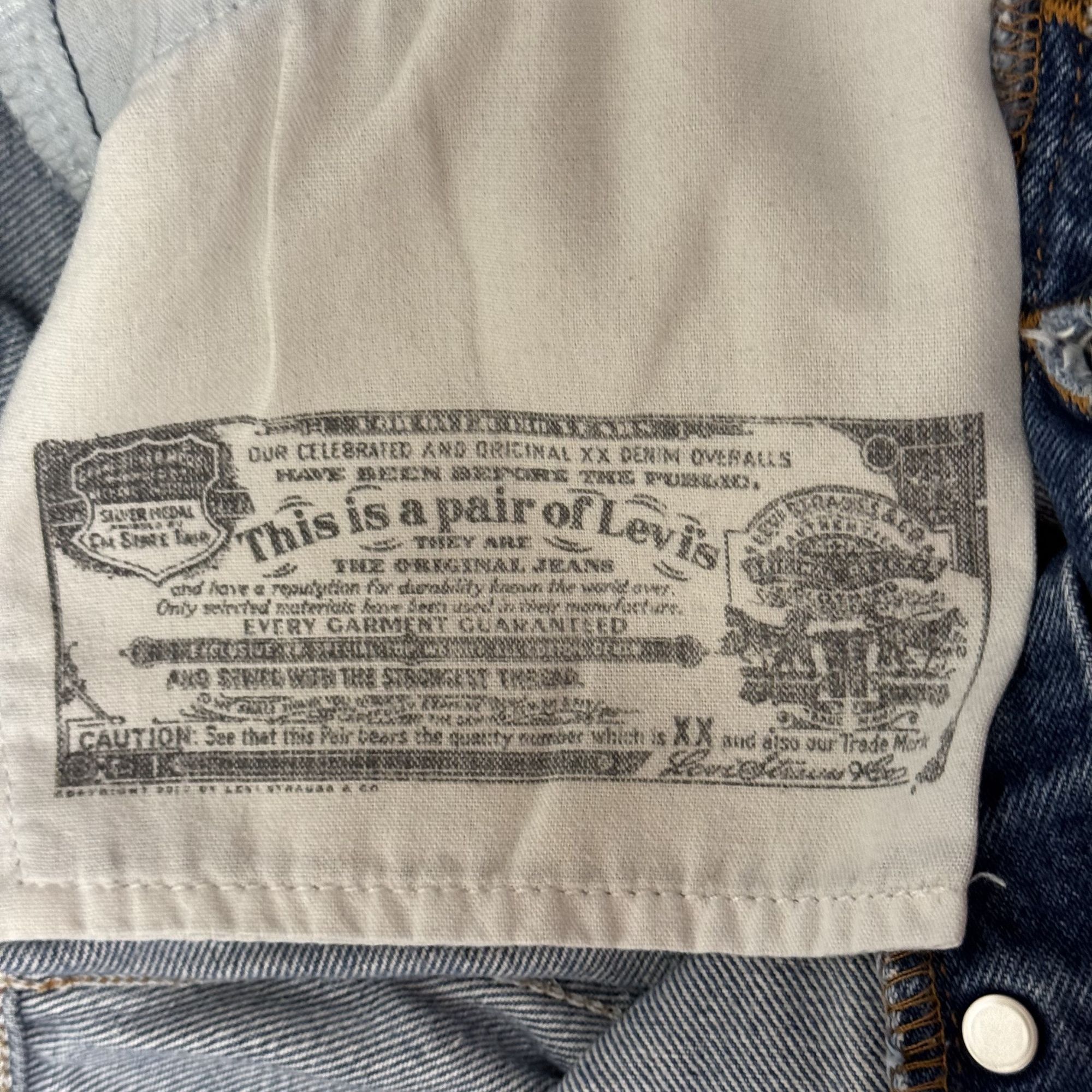Levi's Vtg Levis 501 XX DISTRESSED Blue Jeans BUTTON FLY Pants Size US 38 / EU 54 - 8 Thumbnail