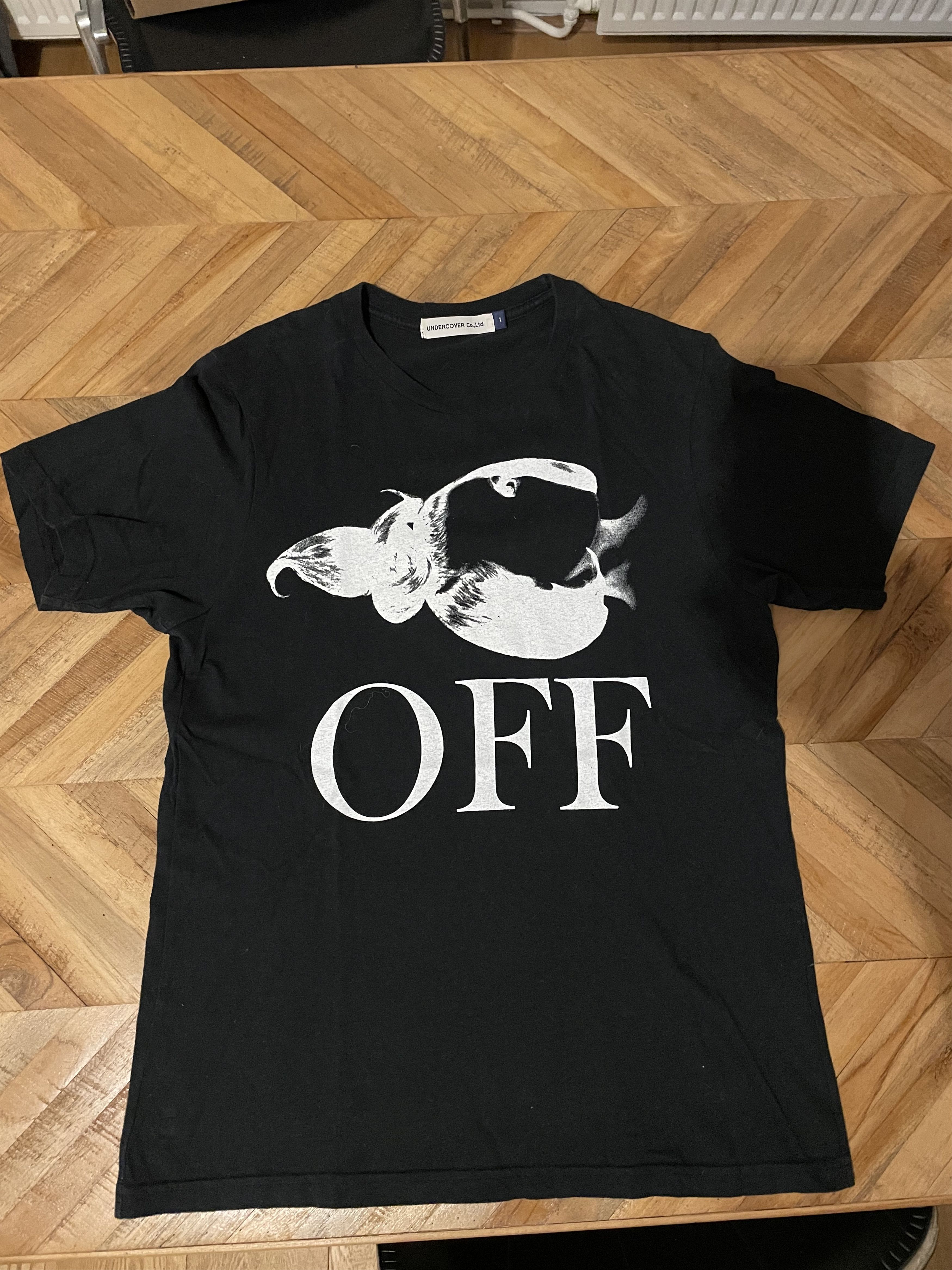 Undercover Undercover Black OFF T-Shirt Size US S / EU 44-46 / 1 - 1 Thumbnail